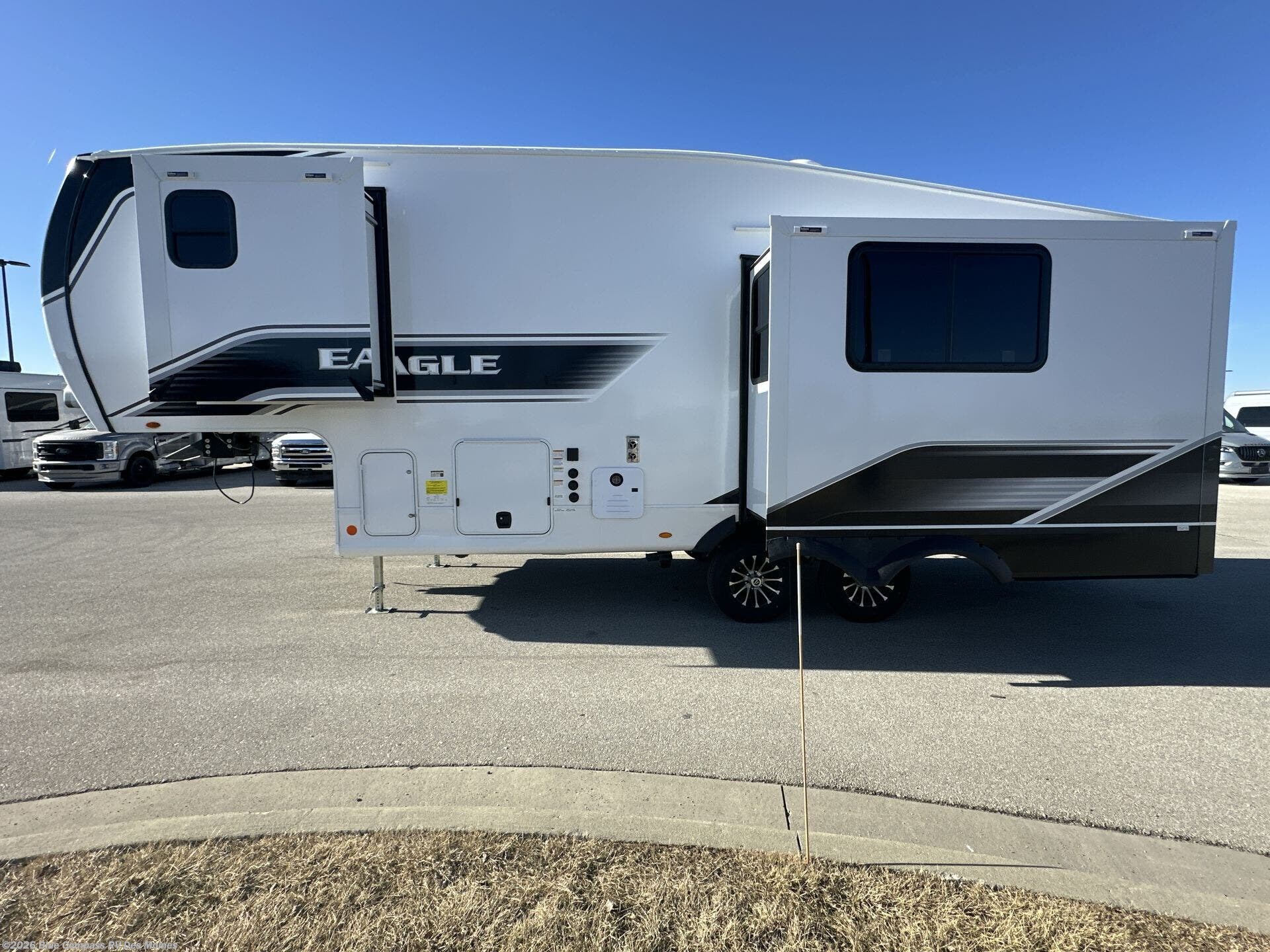 2026 Eagle SLE 24MLE by Jayco from Blue Compass RV Des Moines in Altoona, Iowa