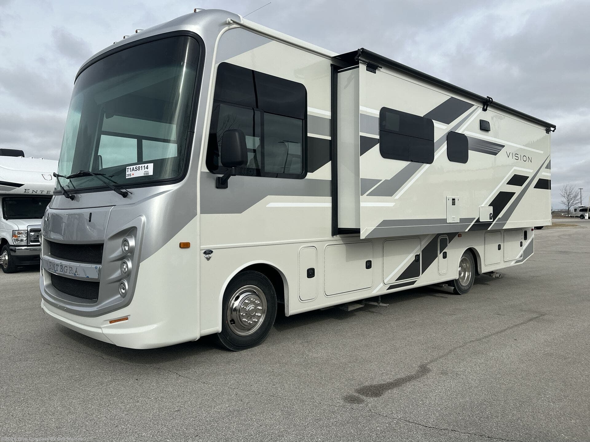 New 2026 Entegra Coach Vision 29S available in Altoona, Iowa