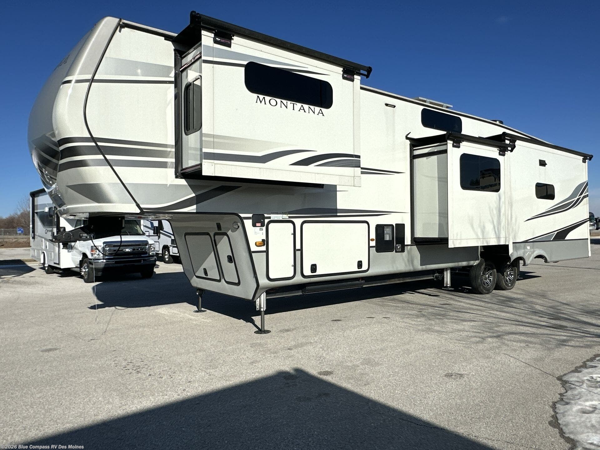 Used 2022 Keystone Montana 3855BR available in Altoona, Iowa