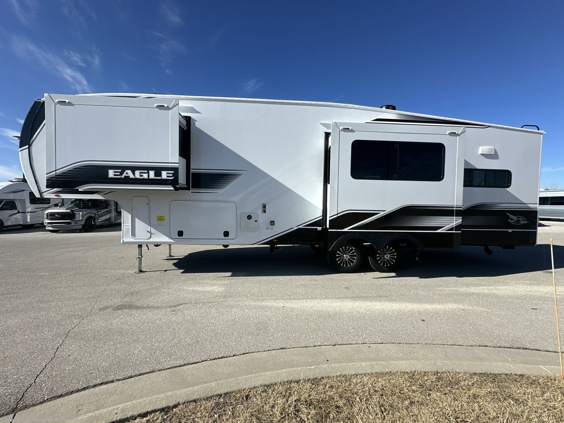 2026 Jayco Eagle 365UKTS - New Fifth Wheel For Sale by Blue Compass RV Des Moines in Altoona, Iowa features Slideout
