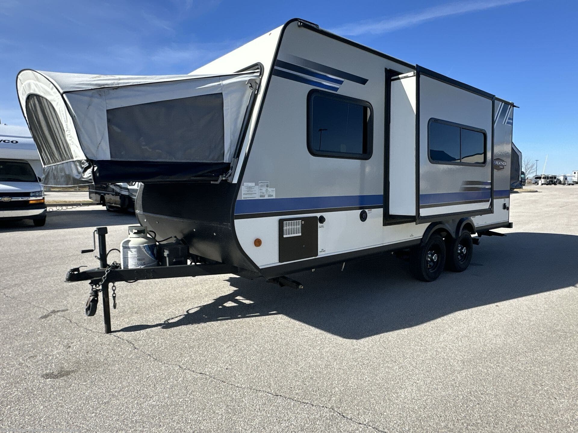 Used 2018 Jayco Jay Feather 7 19XUD available in Altoona, Iowa