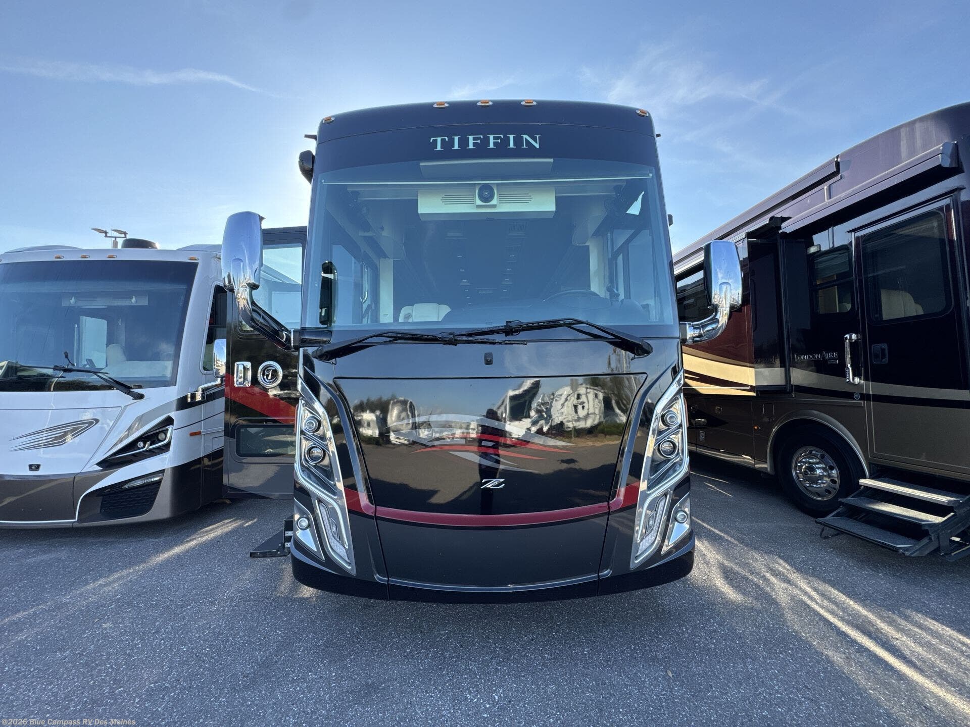 2020 Zephyr 45 PZ by Tiffin from Blue Compass RV Des Moines in Altoona, Iowa