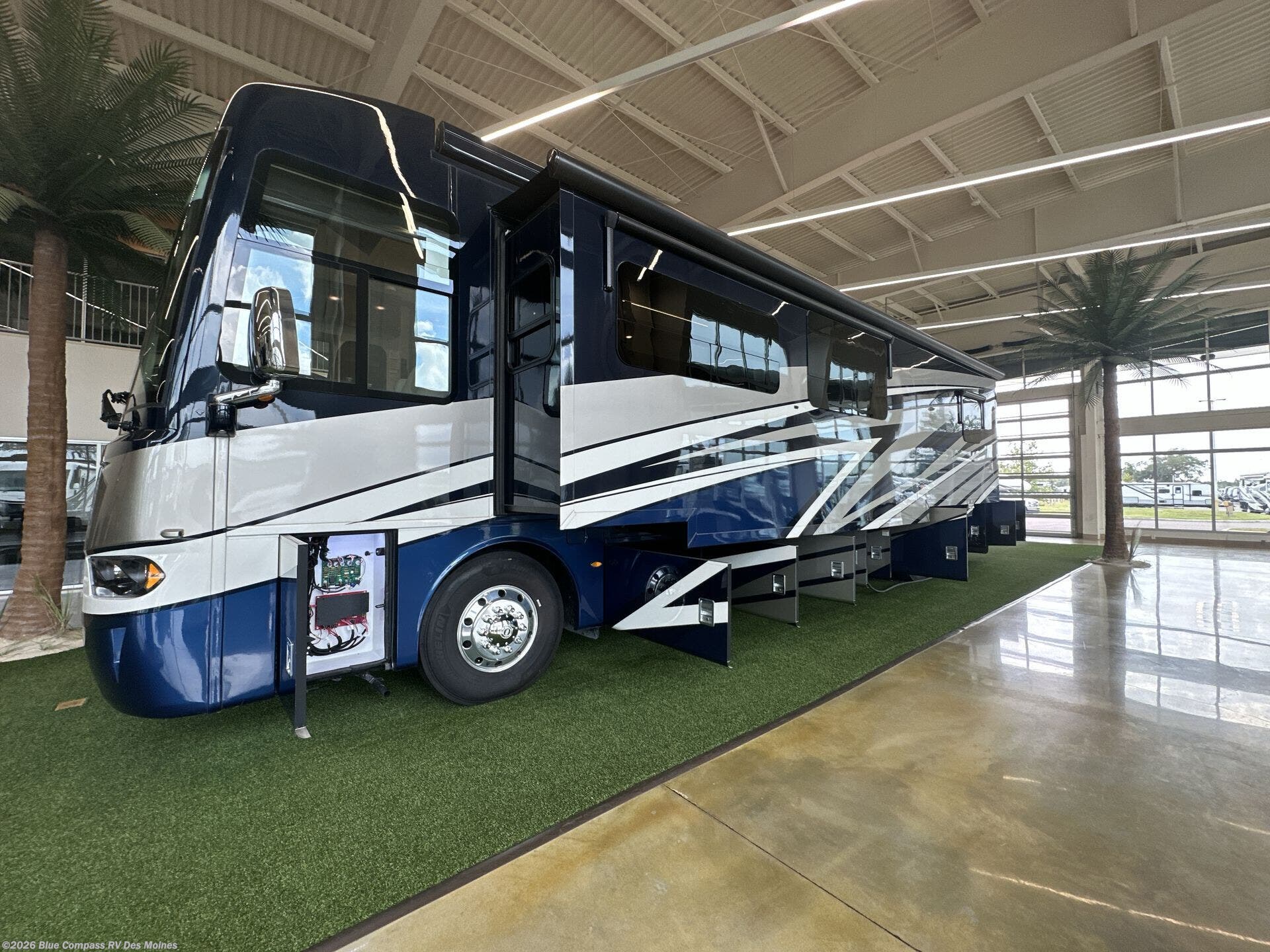 New 2026 Newmar Ventana 4369 available in Altoona, Iowa