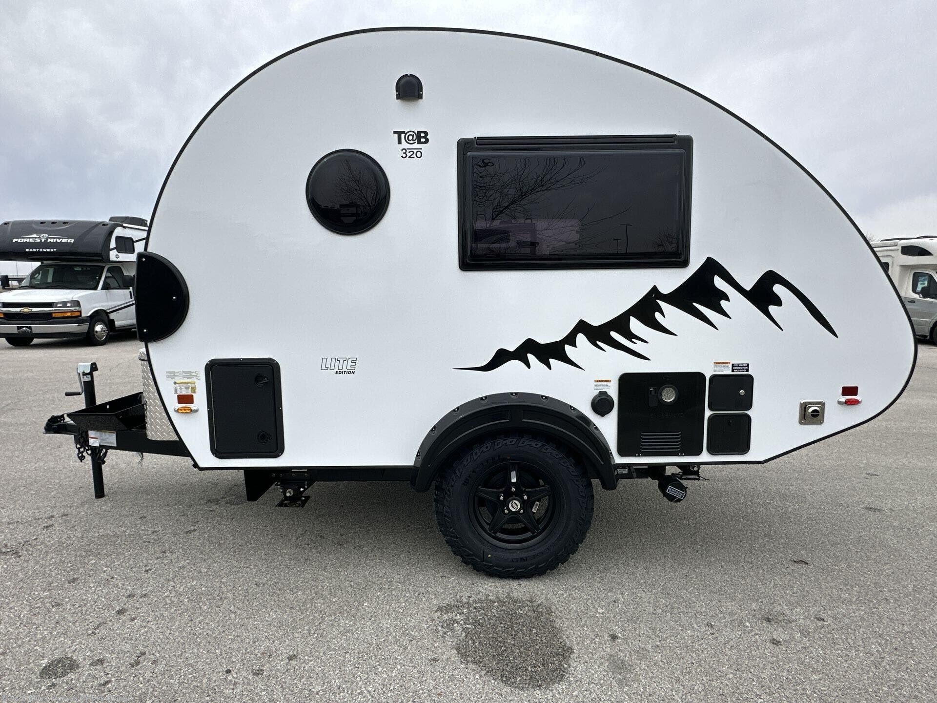 2026 TAB 320 LITE Std. Model by NuCamp from Blue Compass RV Des Moines in Altoona, Iowa