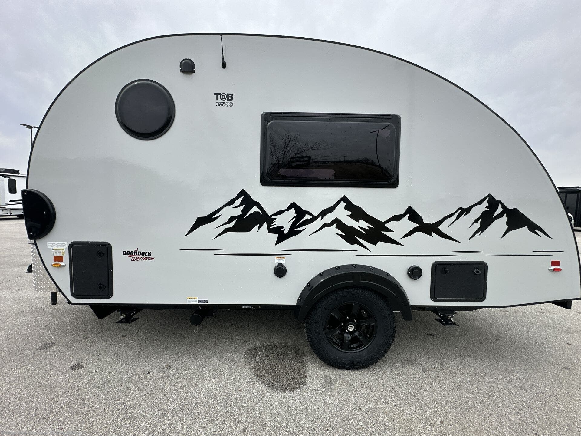 2026 TAB 360 CS Black Canyon by NuCamp from Blue Compass RV Des Moines in Altoona, Iowa