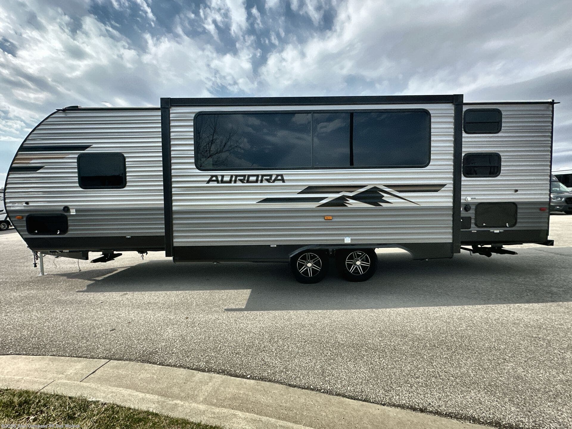 2026 Aurora 27DBH by Forest River from Blue Compass RV Des Moines in Altoona, Iowa