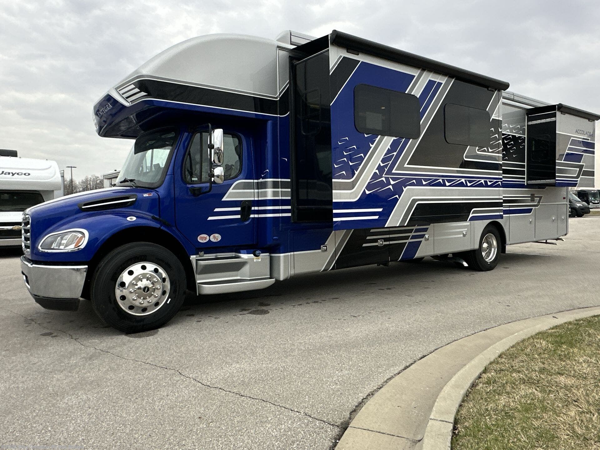 2026 Accolade XL 37L by Entegra Coach from Blue Compass RV Des Moines in Altoona, Iowa