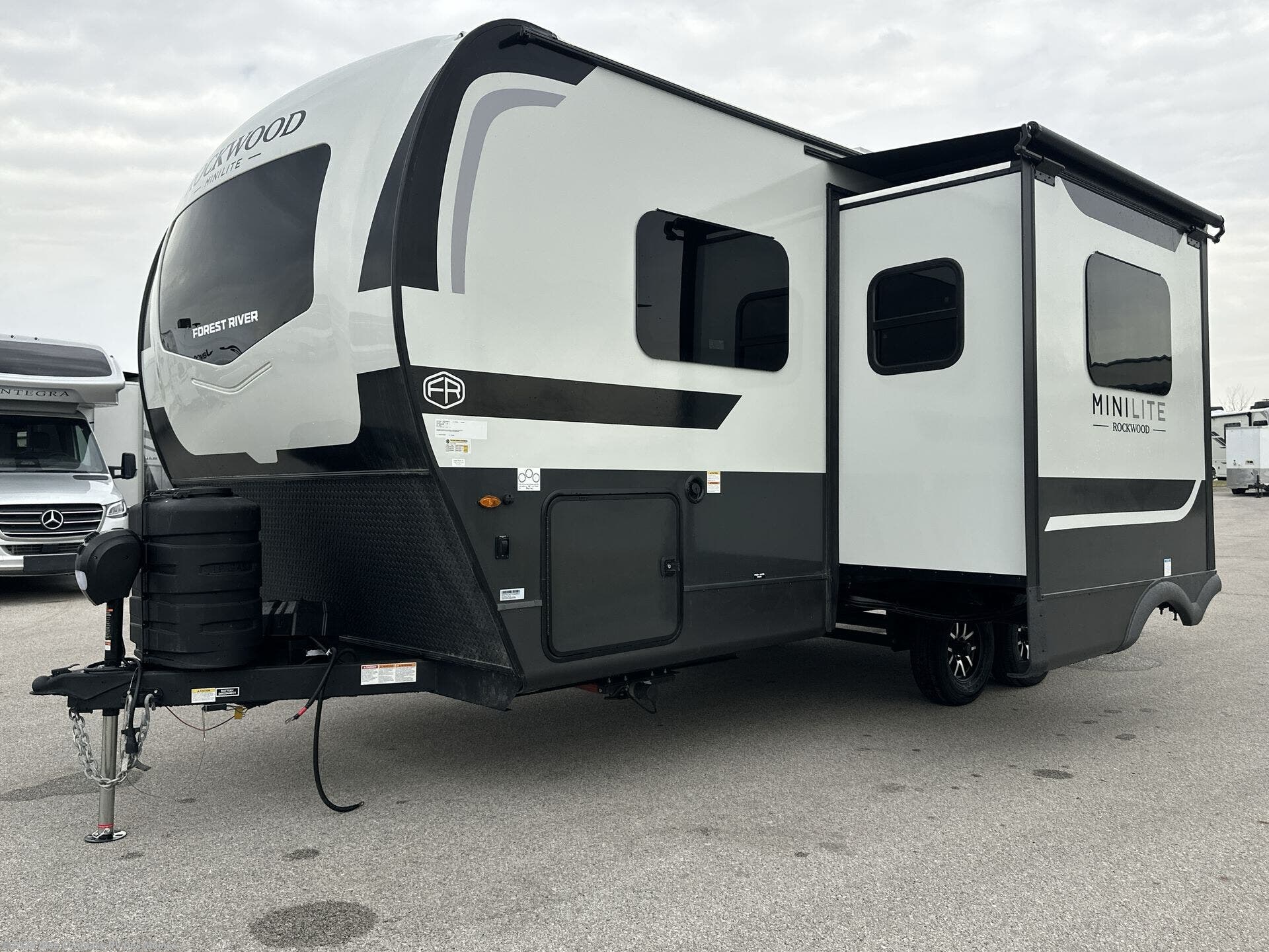 New 2026 Forest River Rockwood Mini Lite 2205S available in Altoona, Iowa