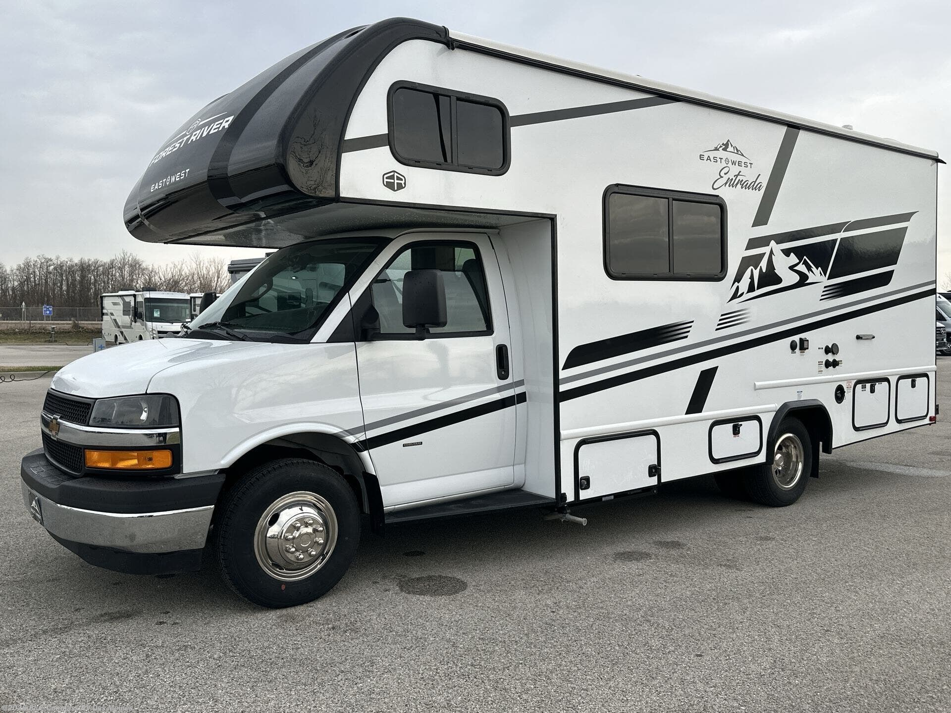 New 2026 East to West Entrada 210NS available in Altoona, Iowa