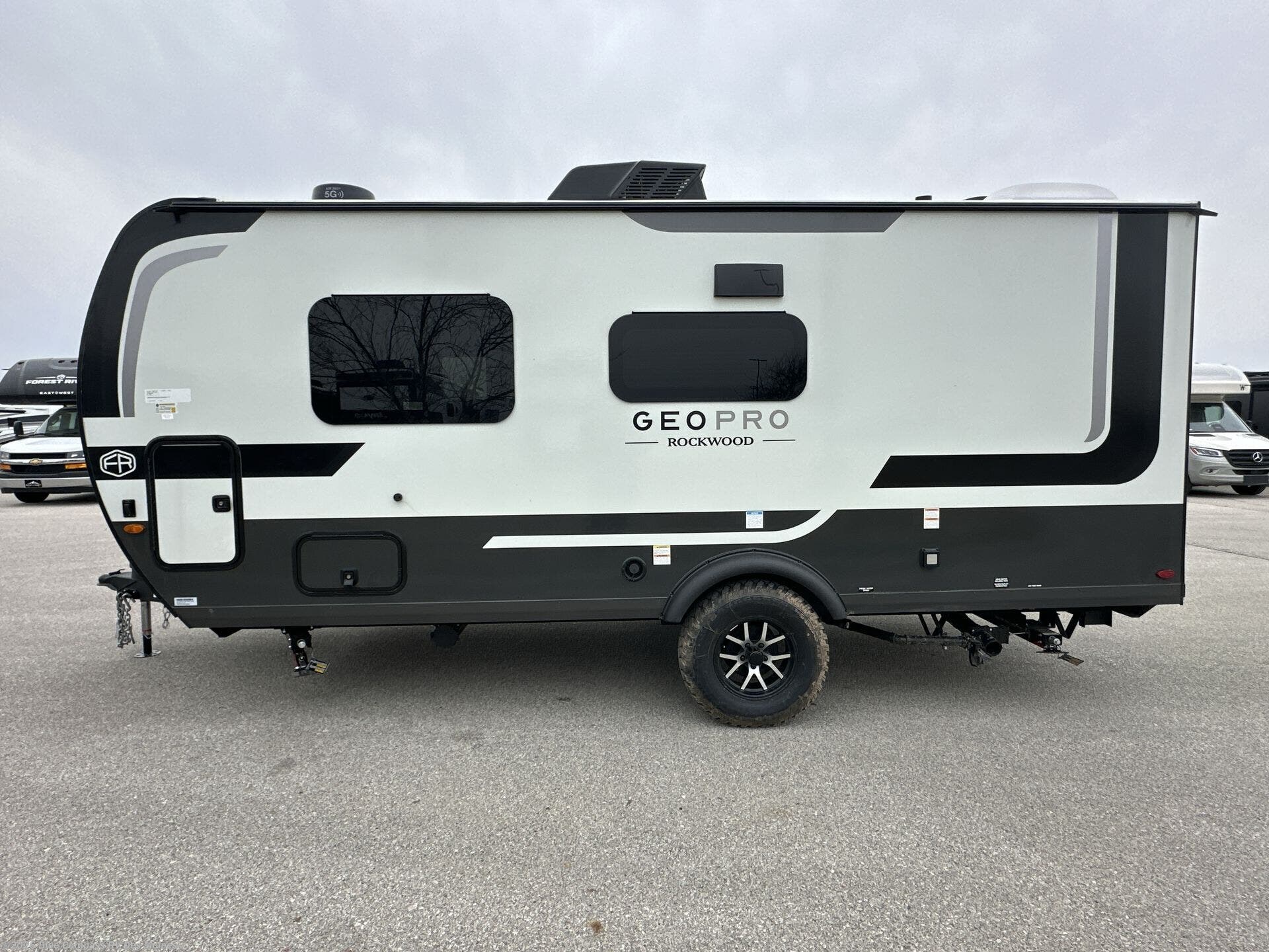 2026 Rockwood Geo Pro G19FD by Forest River from Blue Compass RV Des Moines in Altoona, Iowa