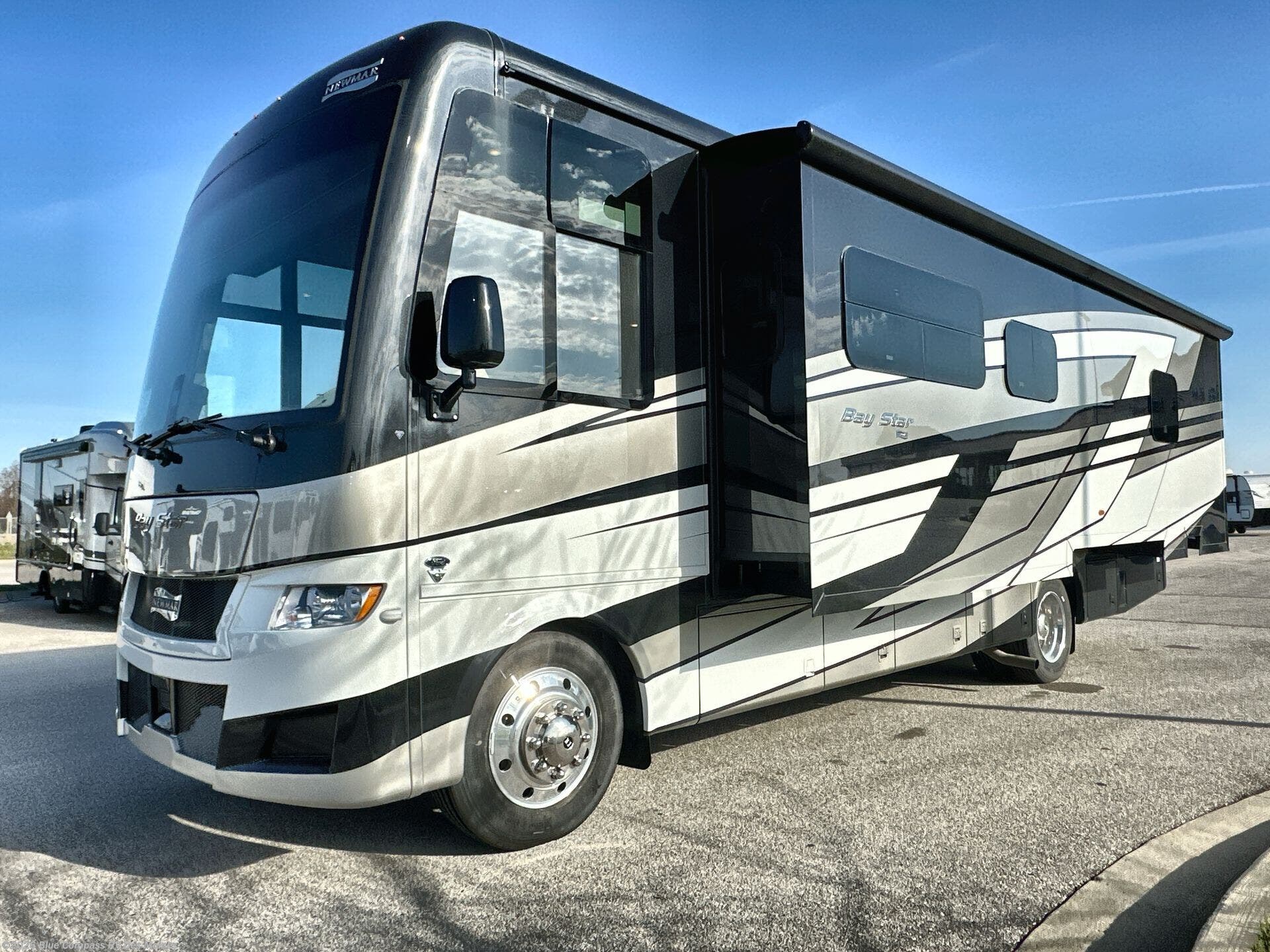 New 2026 Newmar Bay Star 3114 available in Altoona, Iowa