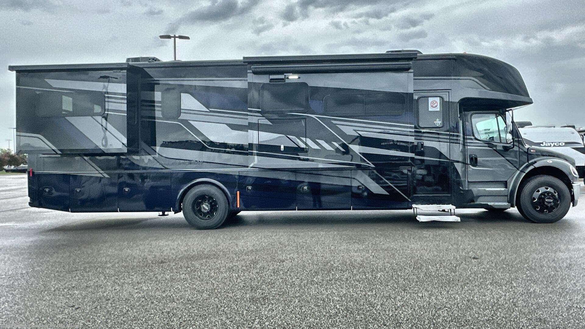 2026 Allegro Bay 38 AB by Tiffin from Blue Compass RV Des Moines in Altoona, Iowa