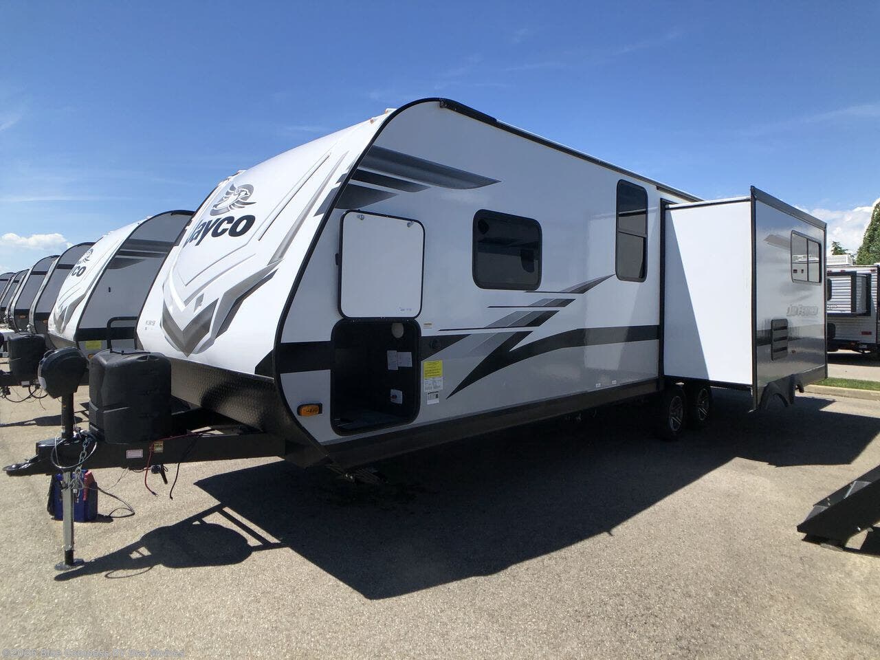 2026 Jay Feather 26RL by Jayco from Blue Compass RV Des Moines in Altoona, Iowa