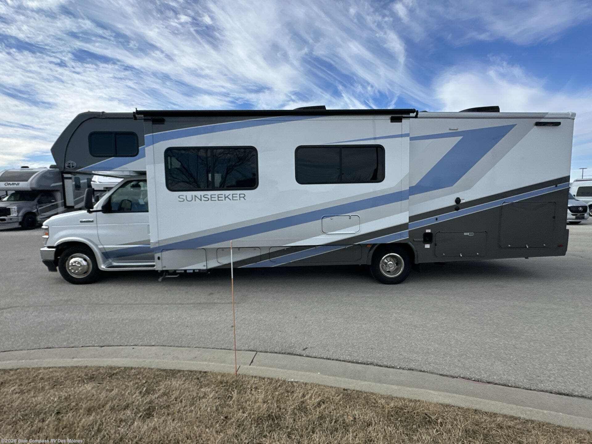 2026 Sunseeker 3010DS by Forest River from Blue Compass RV Des Moines in Altoona, Iowa