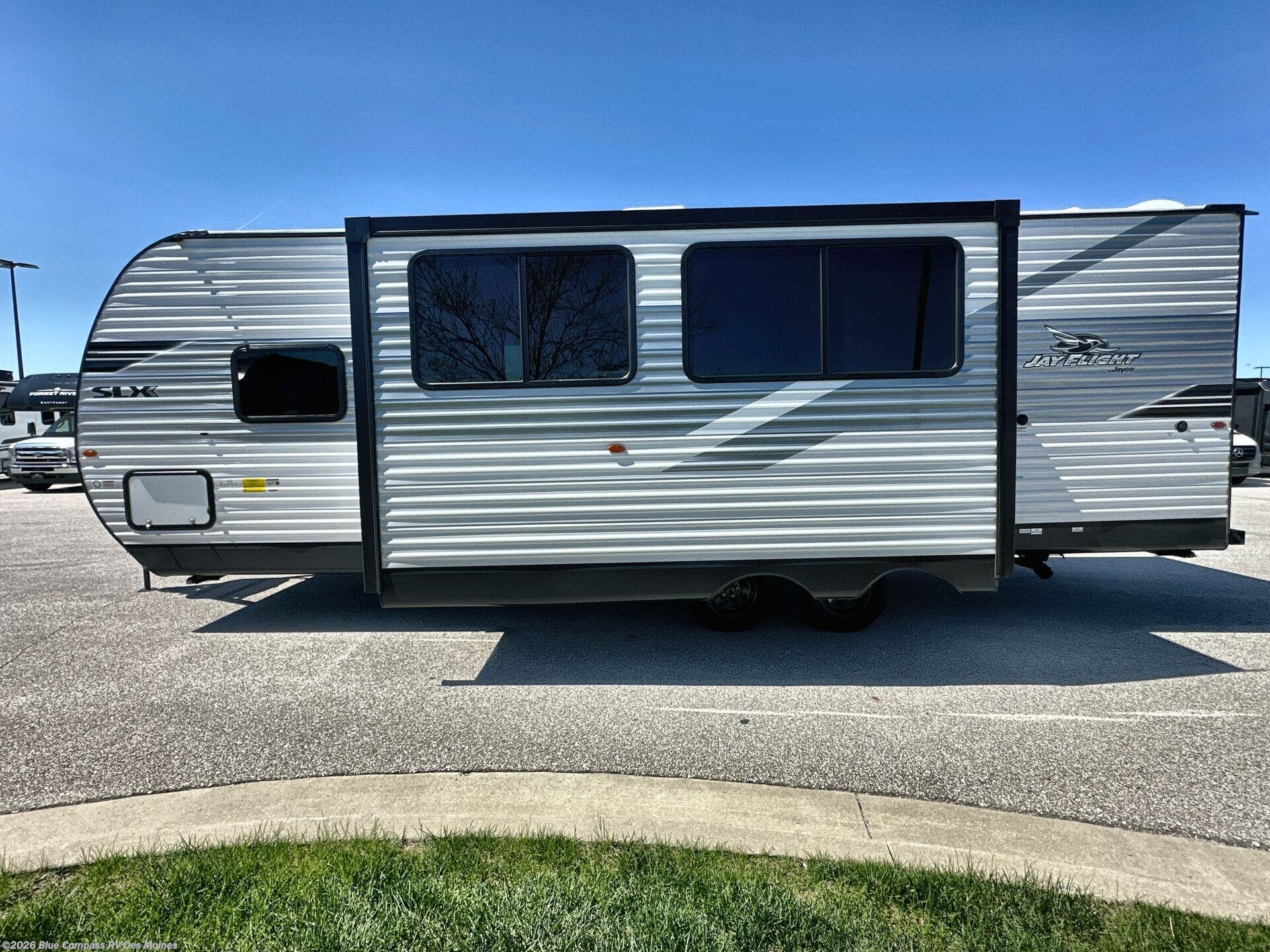 2026 Jay Flight SLX 261BHS by Jayco from Blue Compass RV Des Moines in Altoona, Iowa