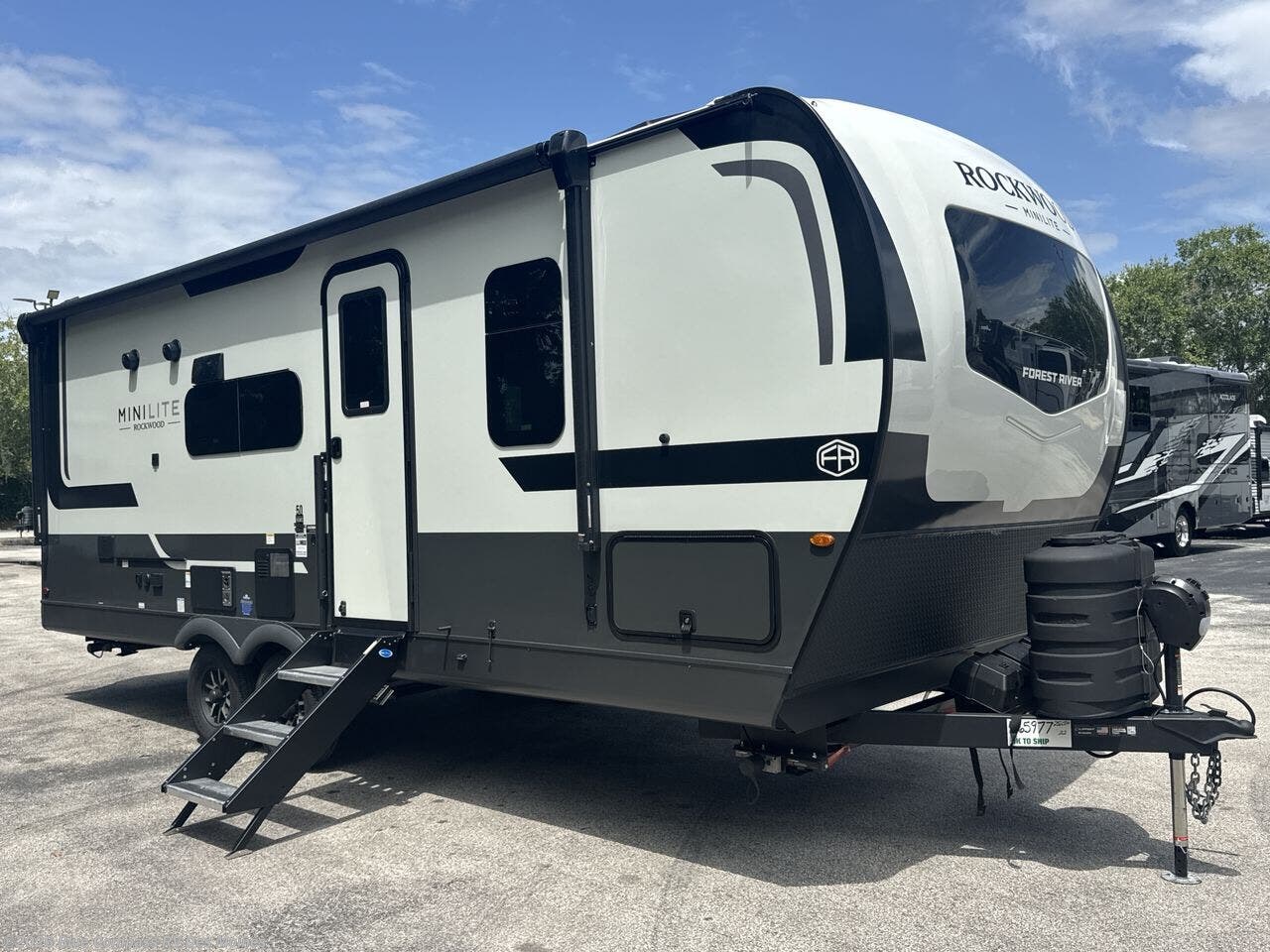 2026 Rockwood Mini Lite 2520BH by Forest River from Blue Compass RV Des Moines in Altoona, Iowa