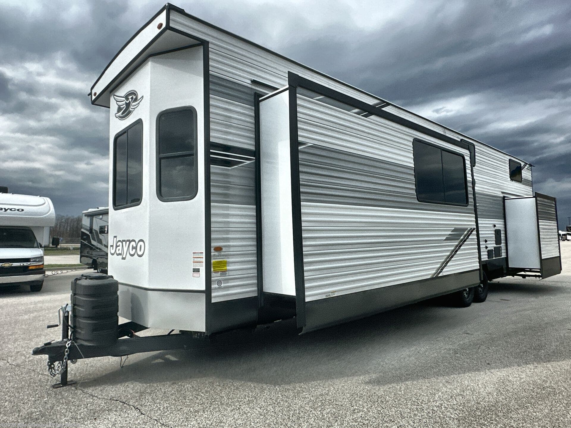 New 2026 Jayco Jay Flight Bungalow 404LOFT DS available in Altoona, Iowa