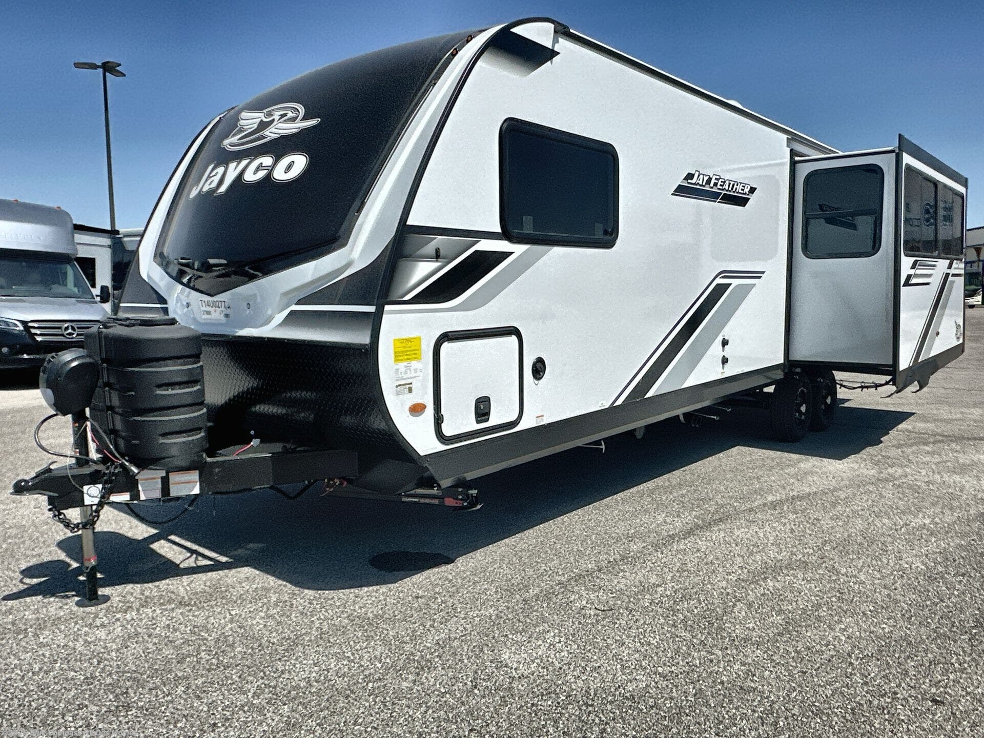 New 2026 Jayco Jay Feather 27MK available in Altoona, Iowa