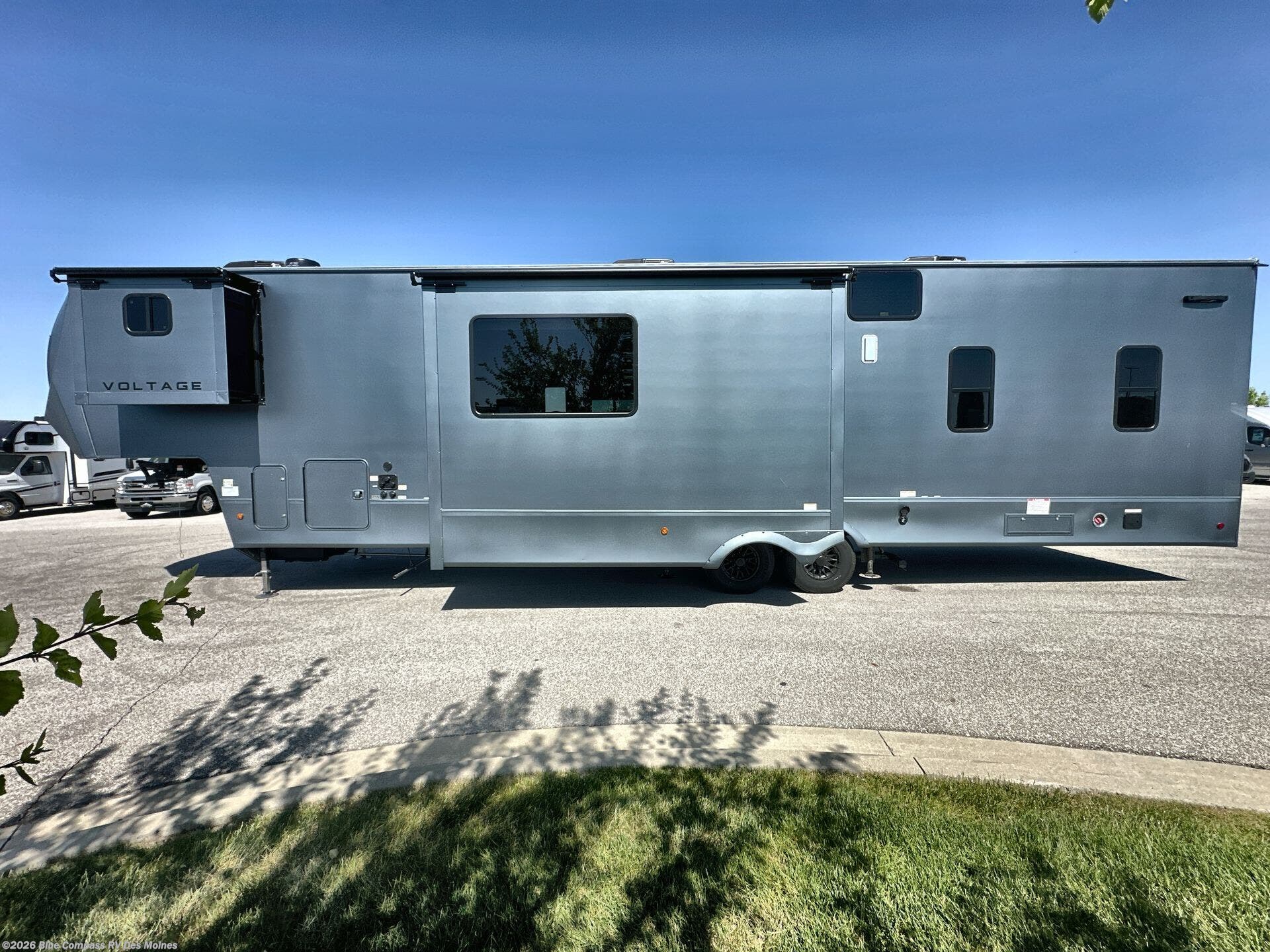 2026 Voltage V-Series 3800 by Dutchmen from Blue Compass RV Des Moines in Altoona, Iowa