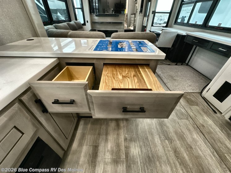 Pinnacle Rv Front Compartment 2026 Jayco Pinnacle 38FBRK RV for Sale in Altoona, IA 50009 | T140303 ...