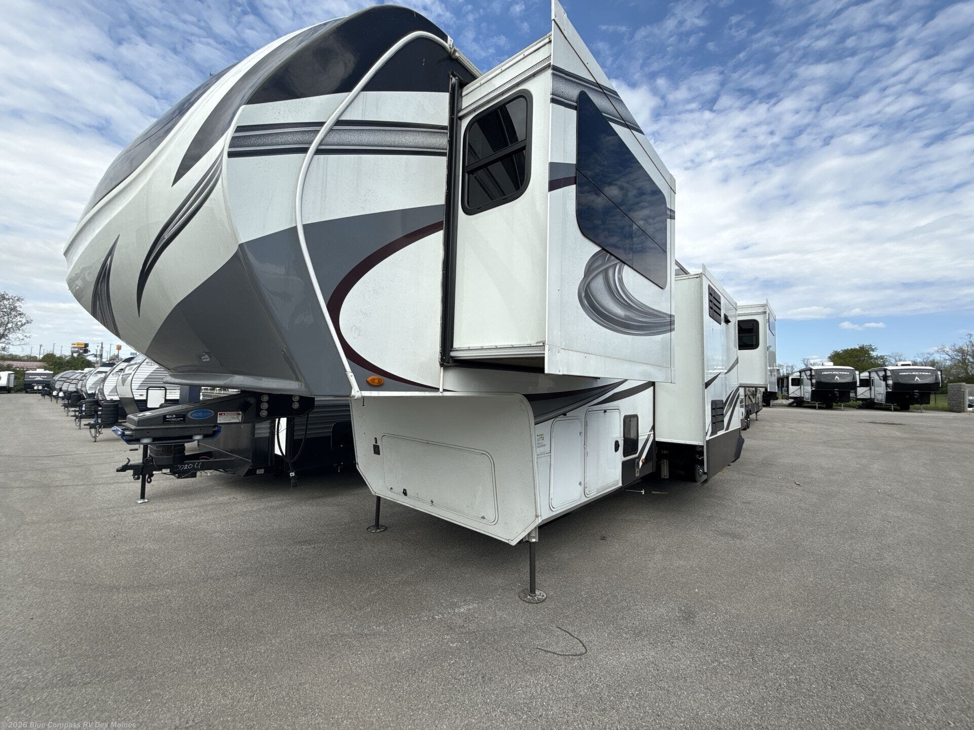 Used 2022 Grand Design Solitude 380FL available in Altoona, Iowa