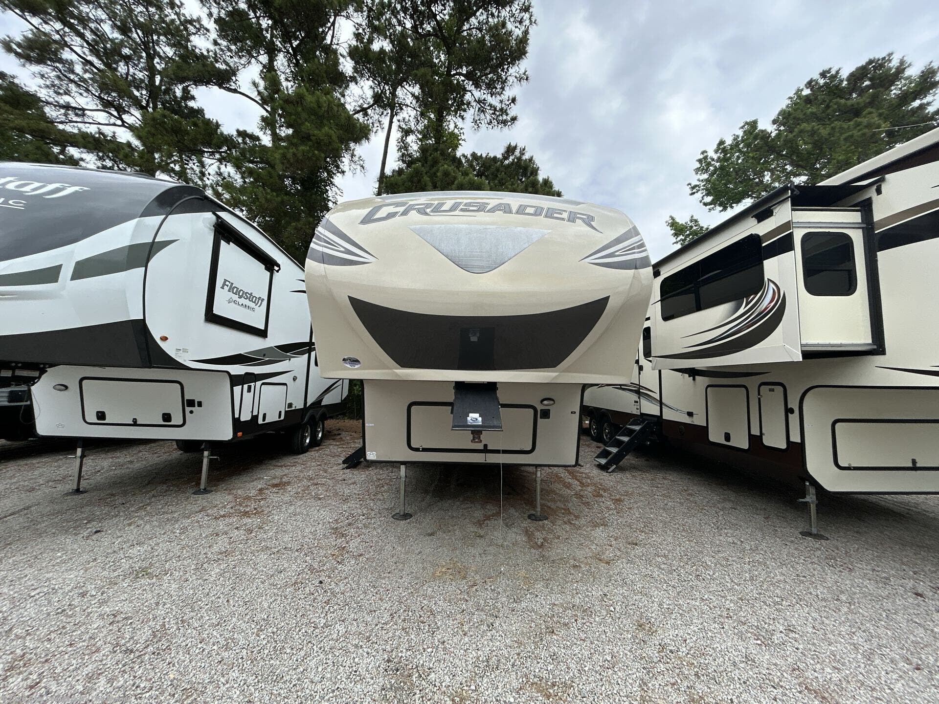 Used 2016 Prime Time Crusader 295RST available in Altoona, Iowa
