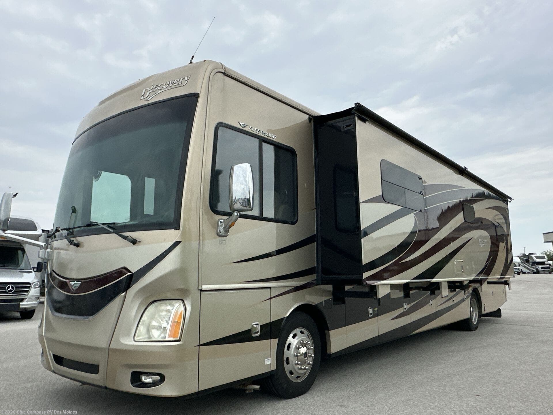 Used 2016 Fleetwood Discovery 40E available in Altoona, Iowa