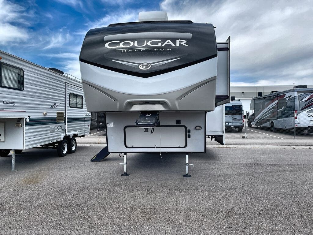 2022 Cougar 32BHS by Keystone from Blue Compass RV Des Moines in Altoona, Iowa