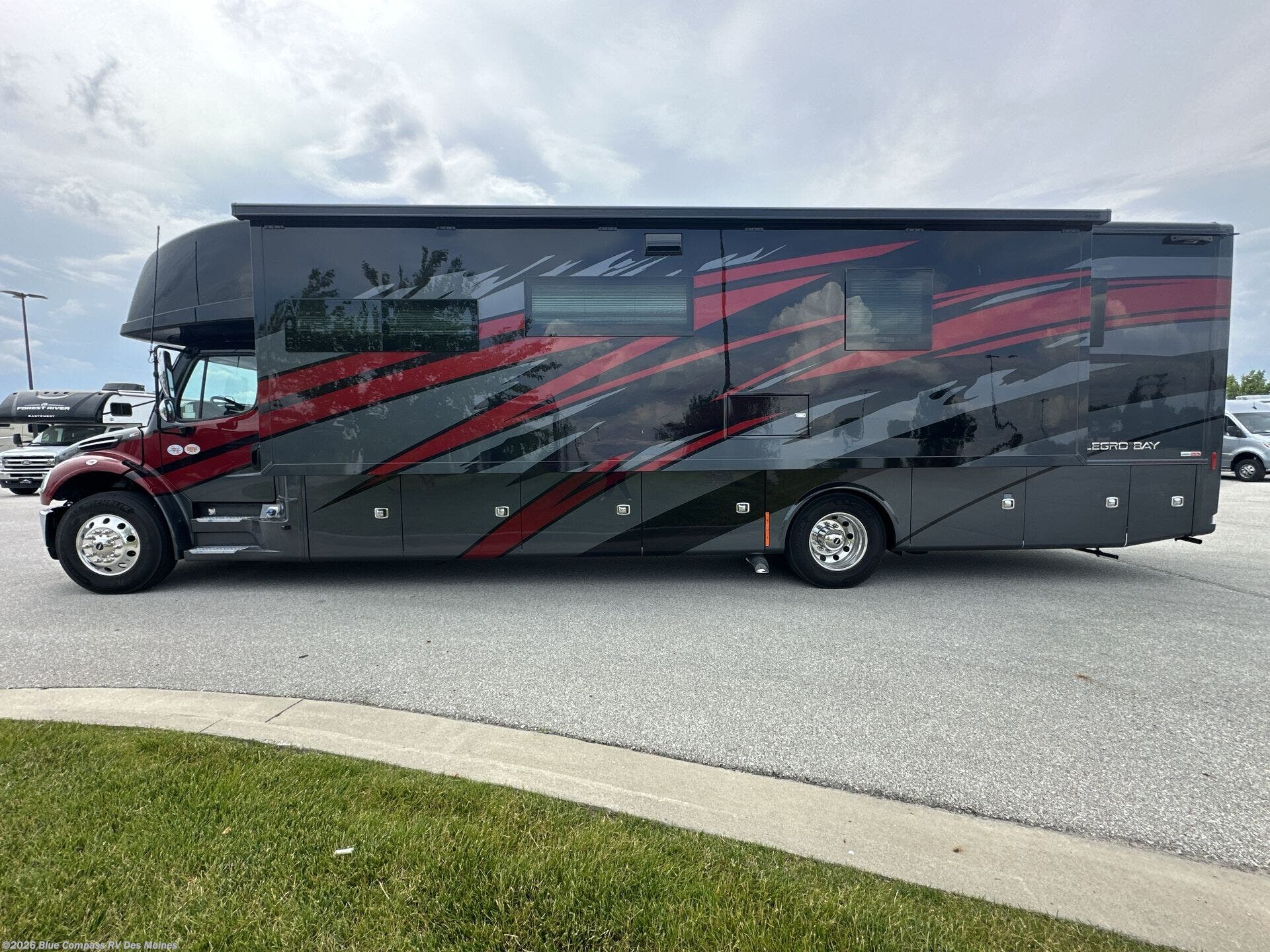 2027 Allegro Bay 38 BB by Tiffin from Blue Compass RV Des Moines in Altoona, Iowa