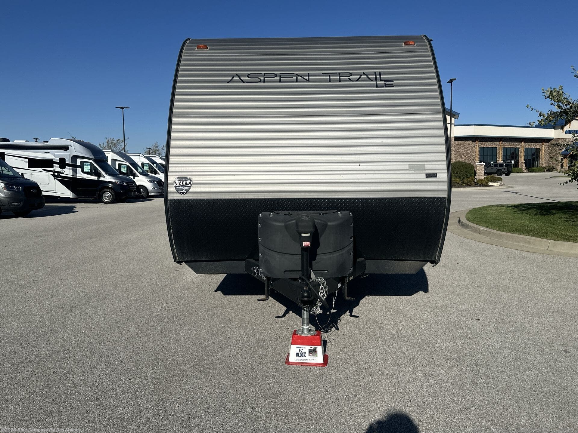 Used 2022 Dutchmen Aspen Trail 25BH available in Altoona, Iowa