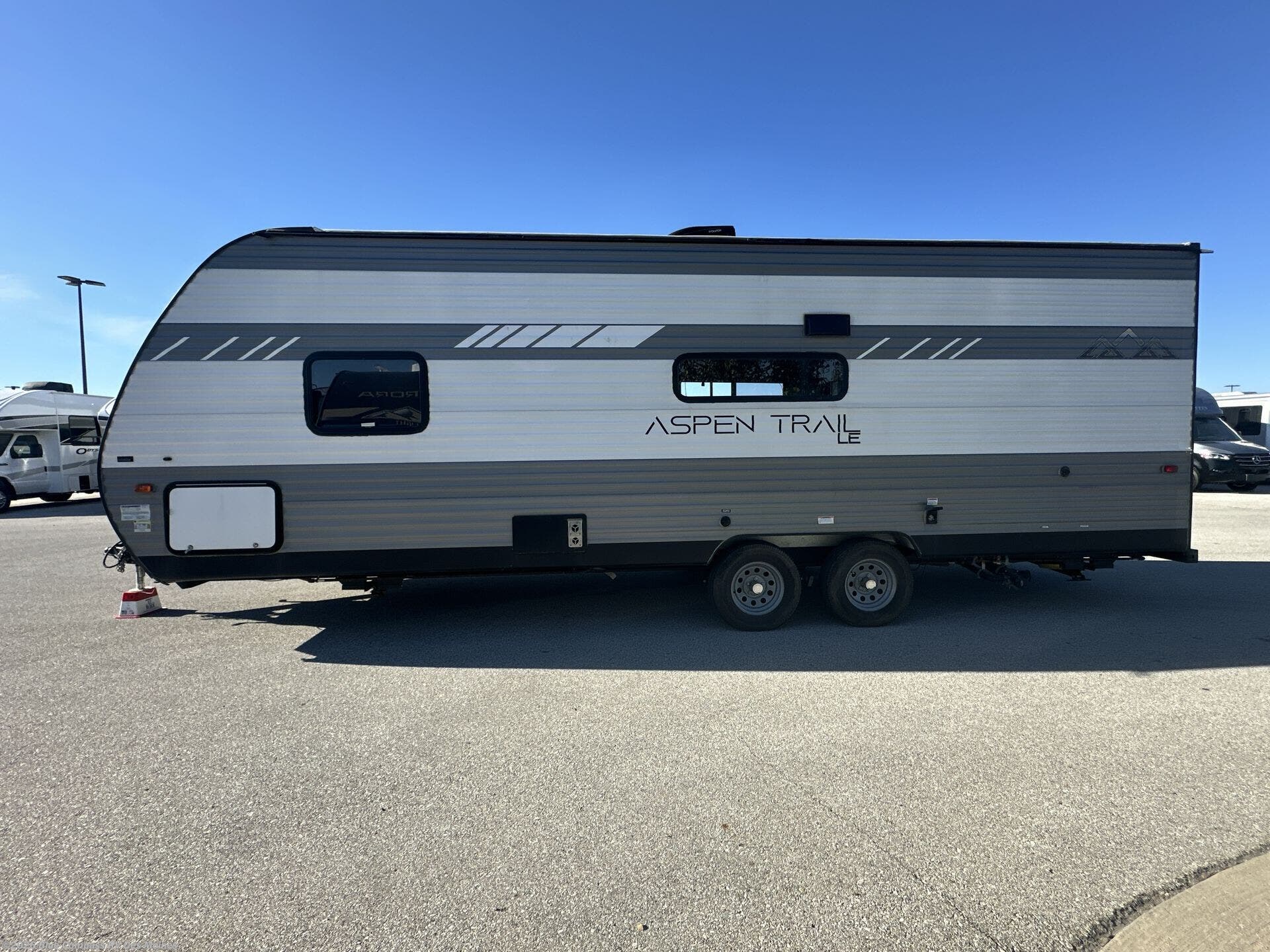 2022 Aspen Trail 25BH by Dutchmen from Blue Compass RV Des Moines in Altoona, Iowa
