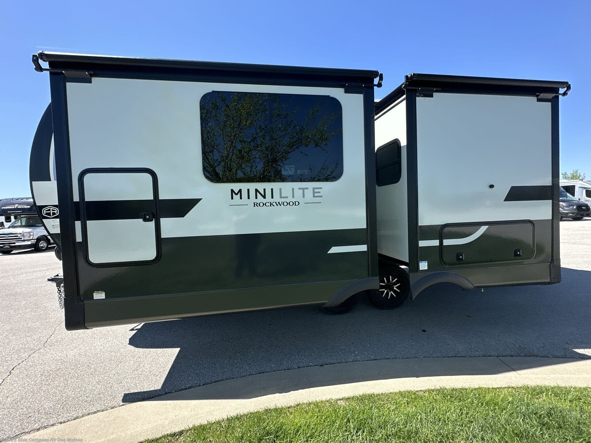 2026 Rockwood Mini Lite 2523MBR by Forest River from Blue Compass RV Des Moines in Altoona, Iowa