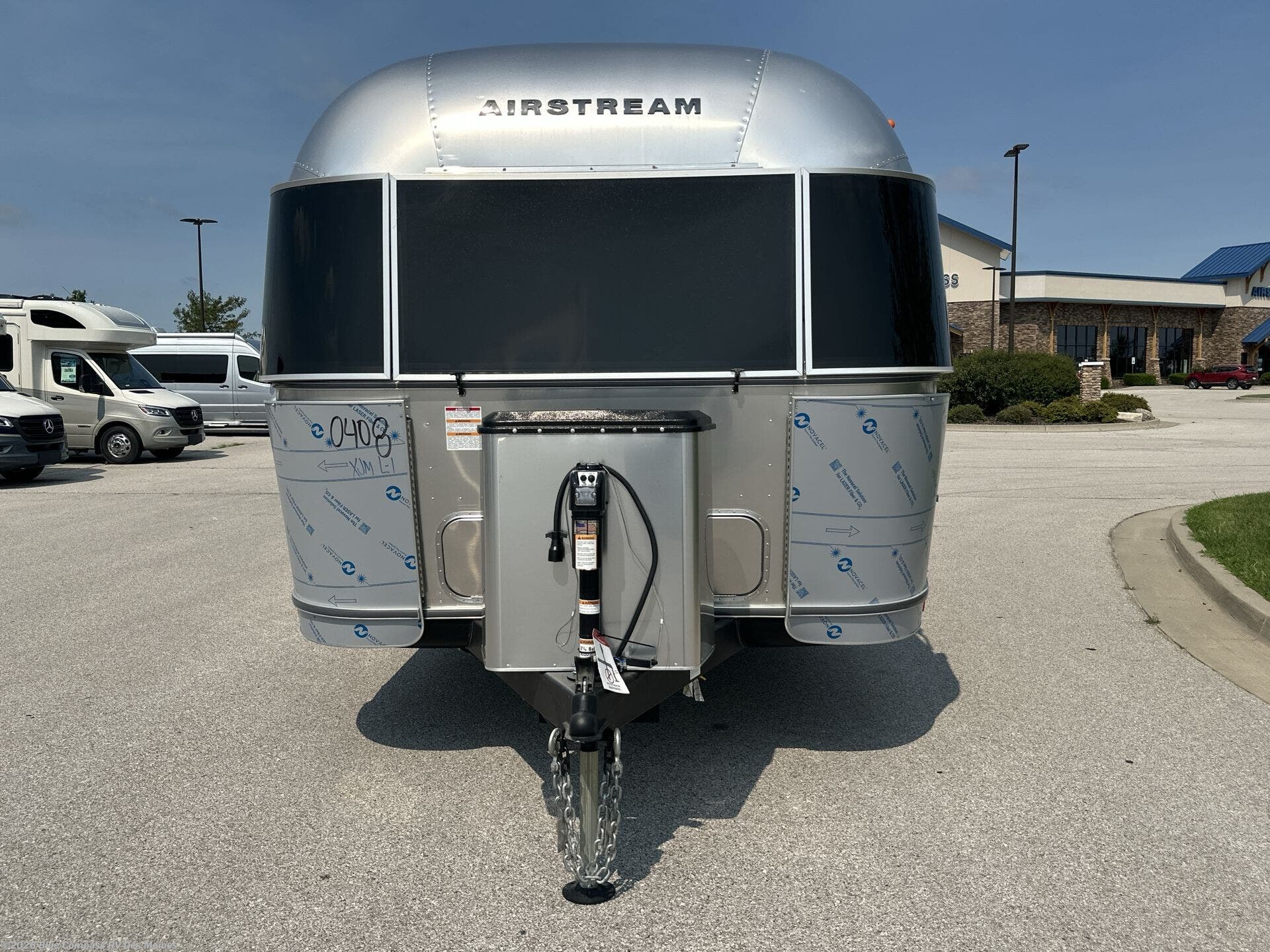 2027 Trade Wind 25FB Twin by Airstream from Blue Compass RV Des Moines in Altoona, Iowa