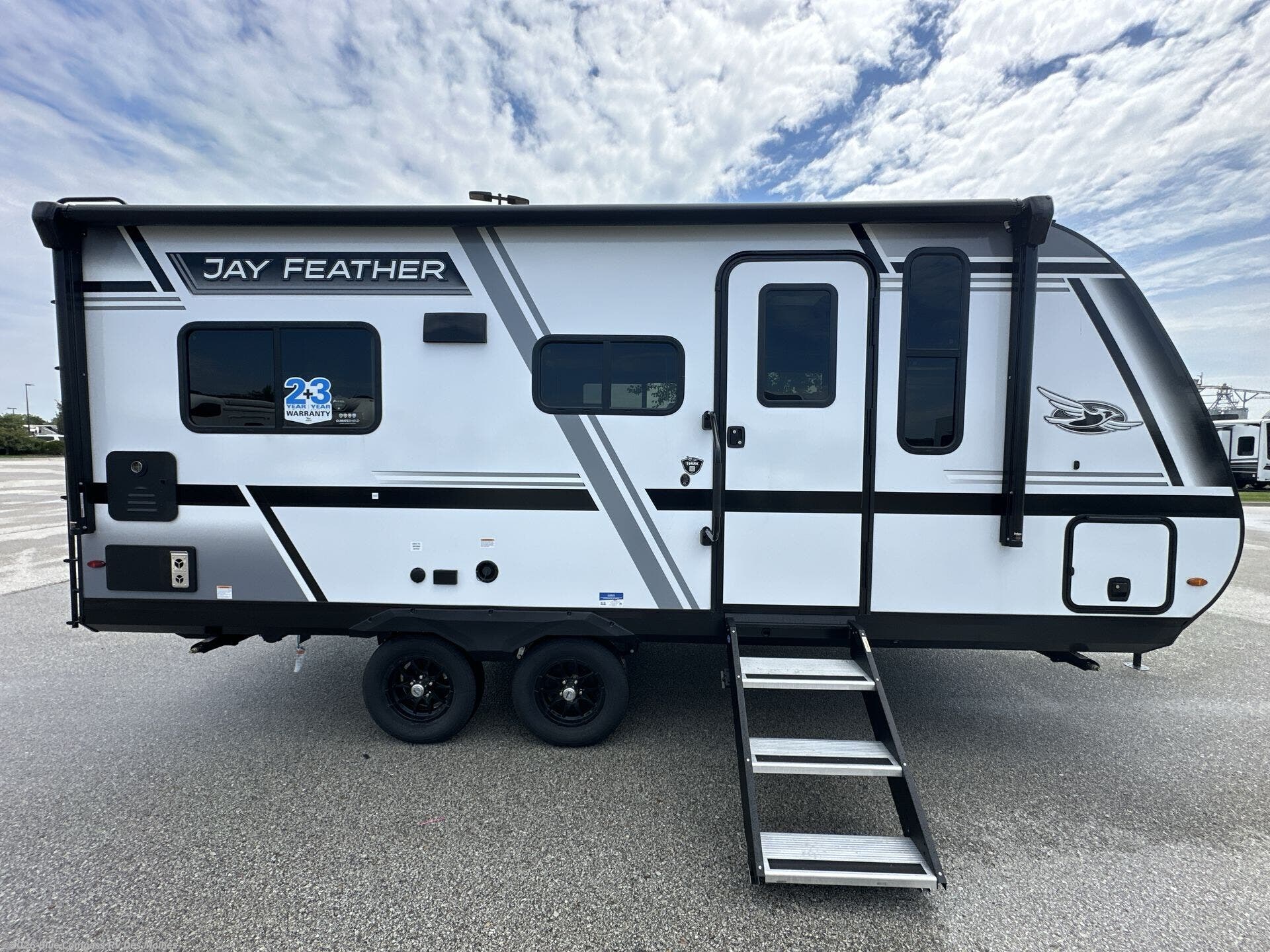 2027 Jay Feather 19MRK by Jayco from Blue Compass RV Des Moines in Altoona, Iowa
