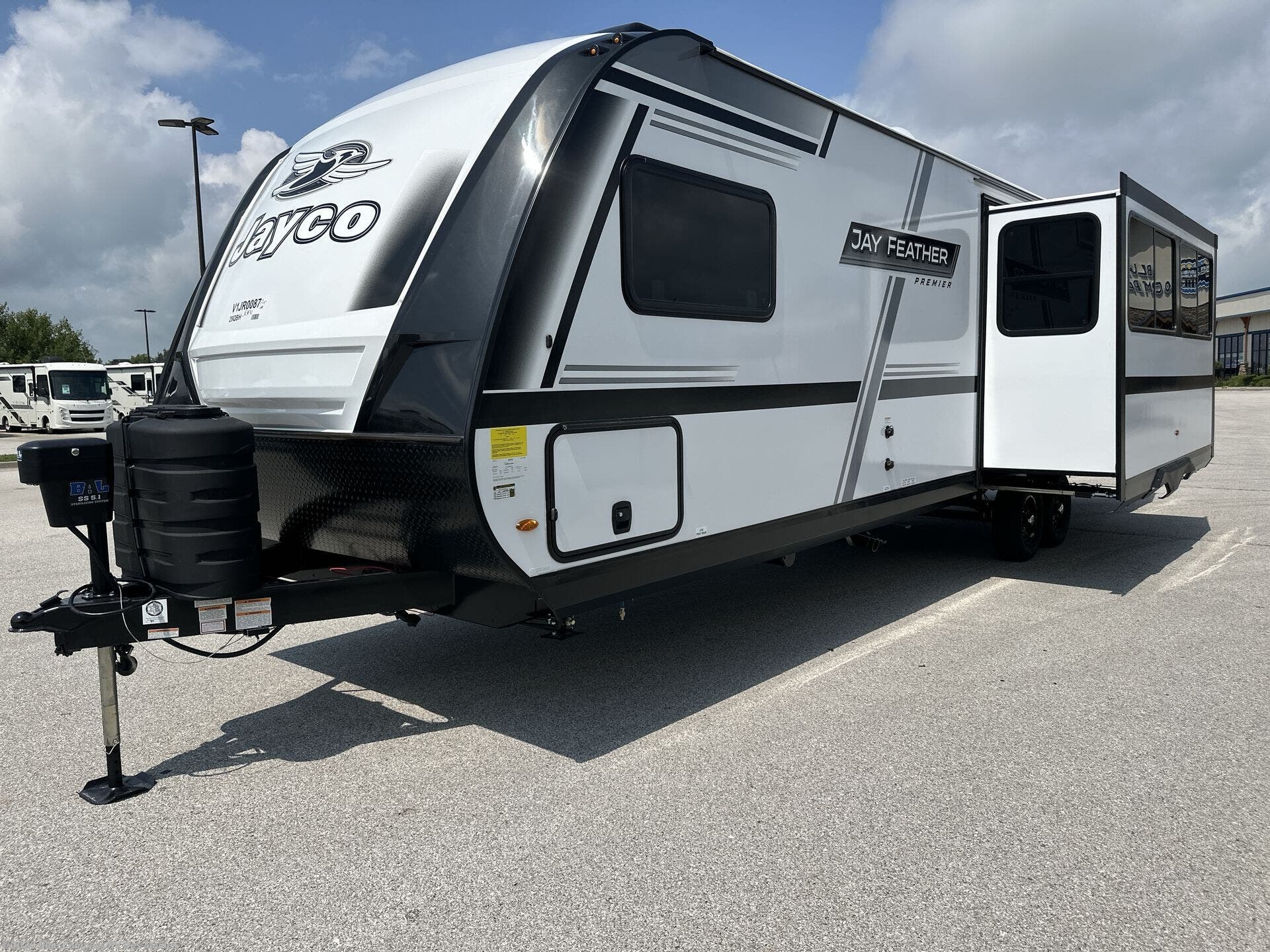 New 2027 Jayco Jay Feather 29QBH available in Altoona, Iowa