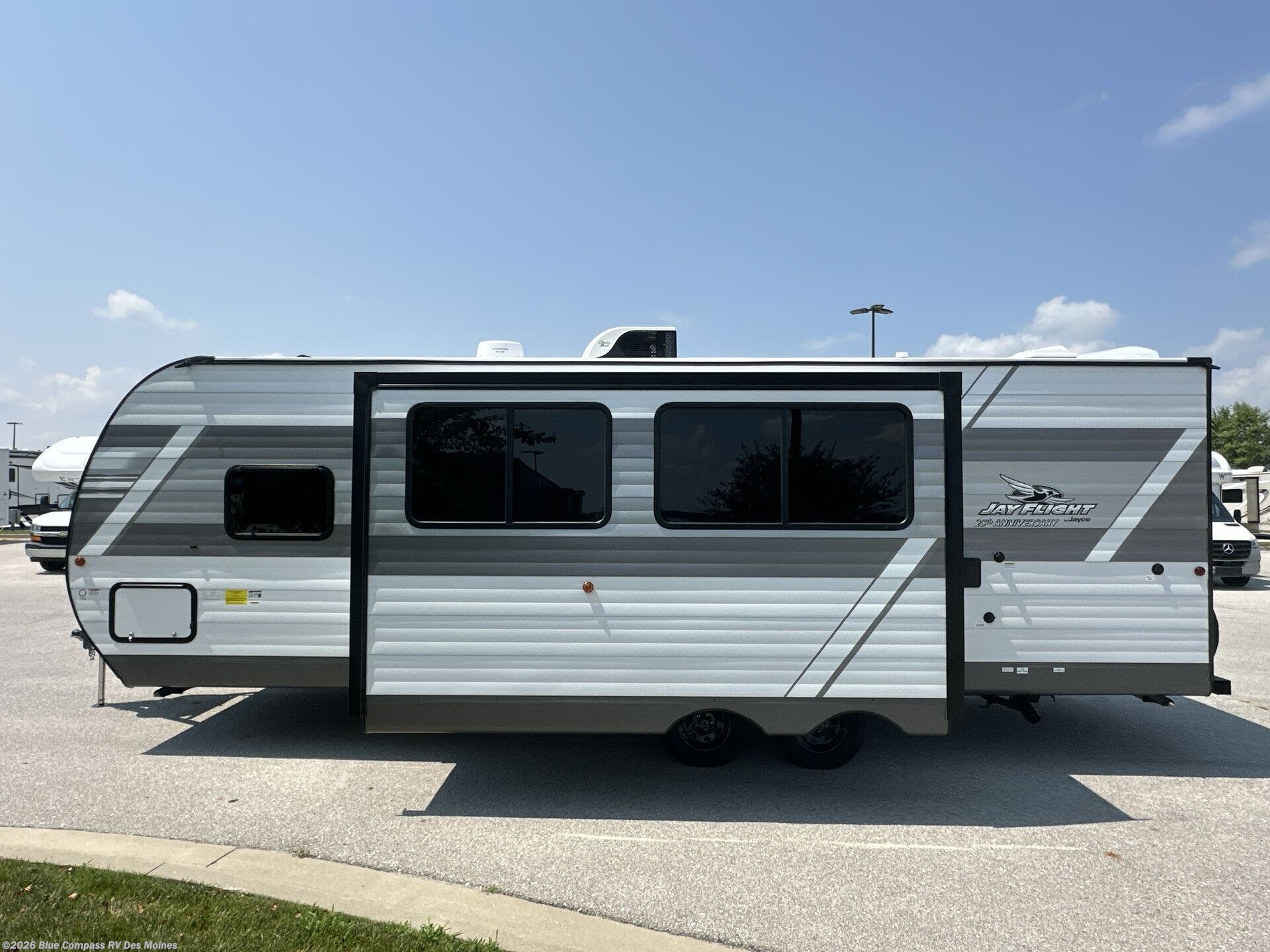 2027 Jay Flight 261BHS by Jayco from Blue Compass RV Des Moines in Altoona, Iowa