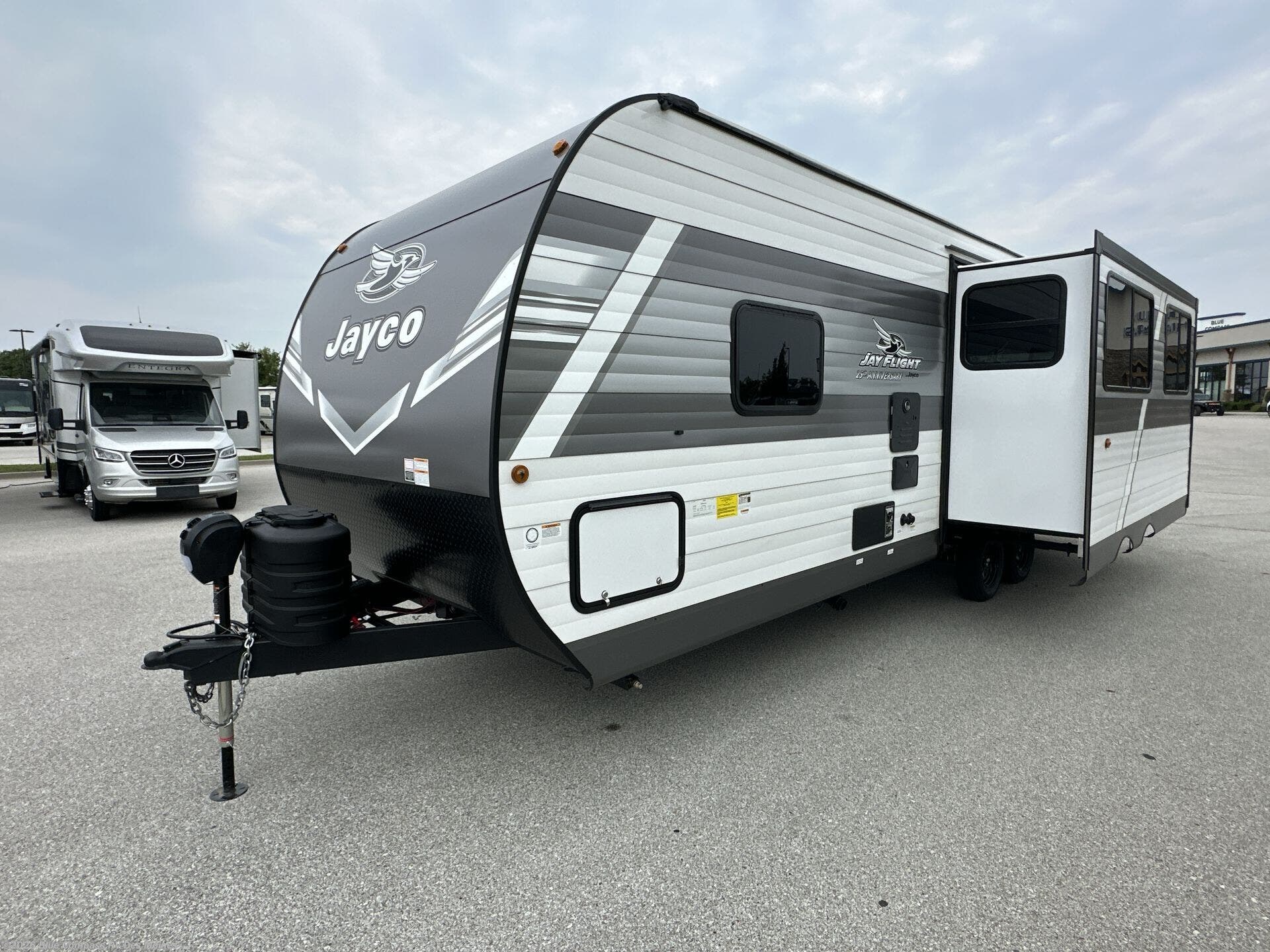 New 2027 Jayco Jay Flight 262RLS available in Altoona, Iowa