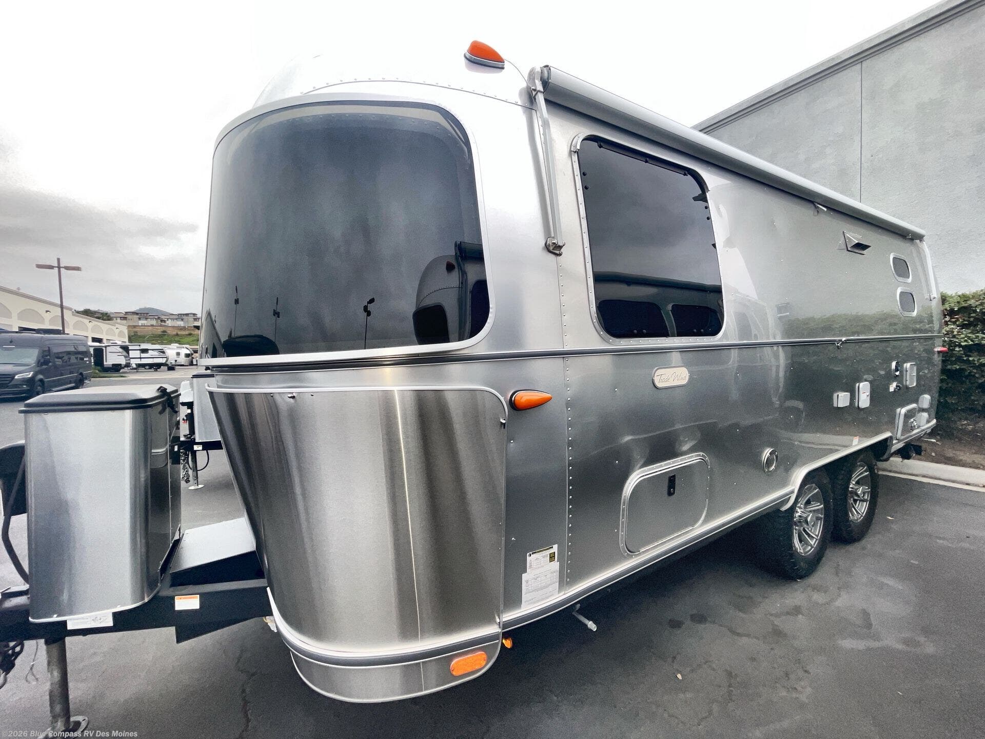 2027 Trade Wind 23FBT by Airstream from Blue Compass RV Des Moines in Altoona, Iowa