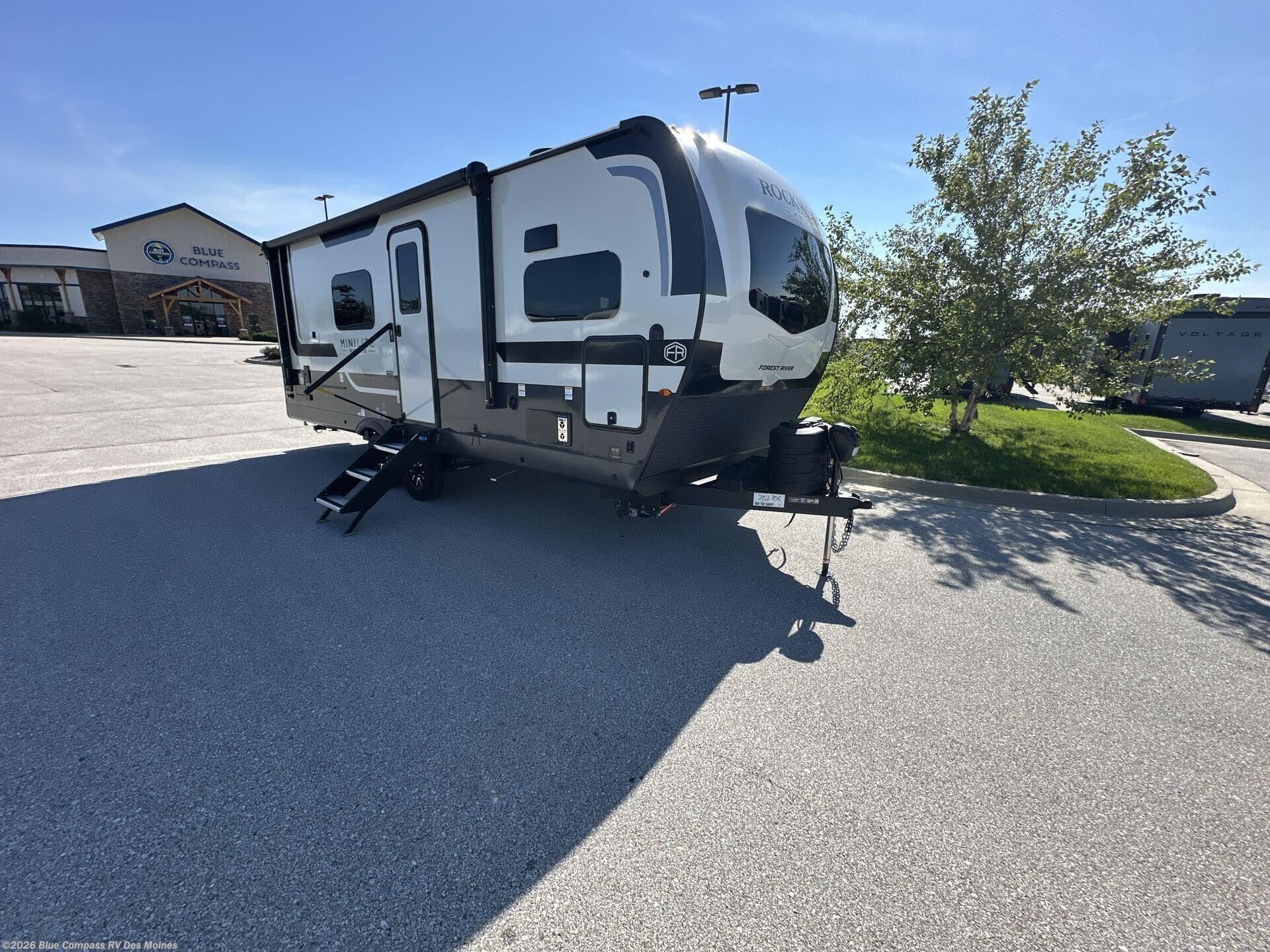 2027 Rockwood Mini Lite 2523MBR by Forest River from Blue Compass RV Des Moines in Altoona, Iowa