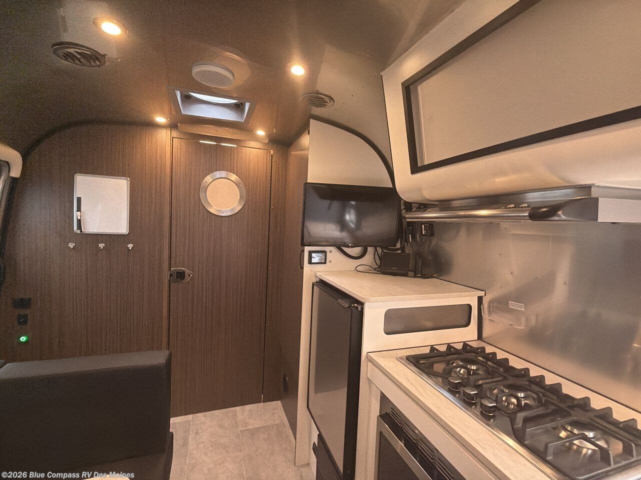 2022 Caravel 22FB by Airstream from Blue Compass RV Des Moines in Altoona, Iowa