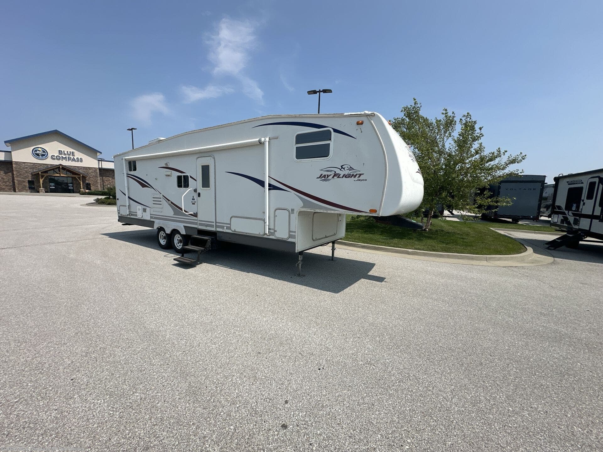 2006 Jay Flight 30.5BHS by Jayco from Blue Compass RV Des Moines in Altoona, Iowa