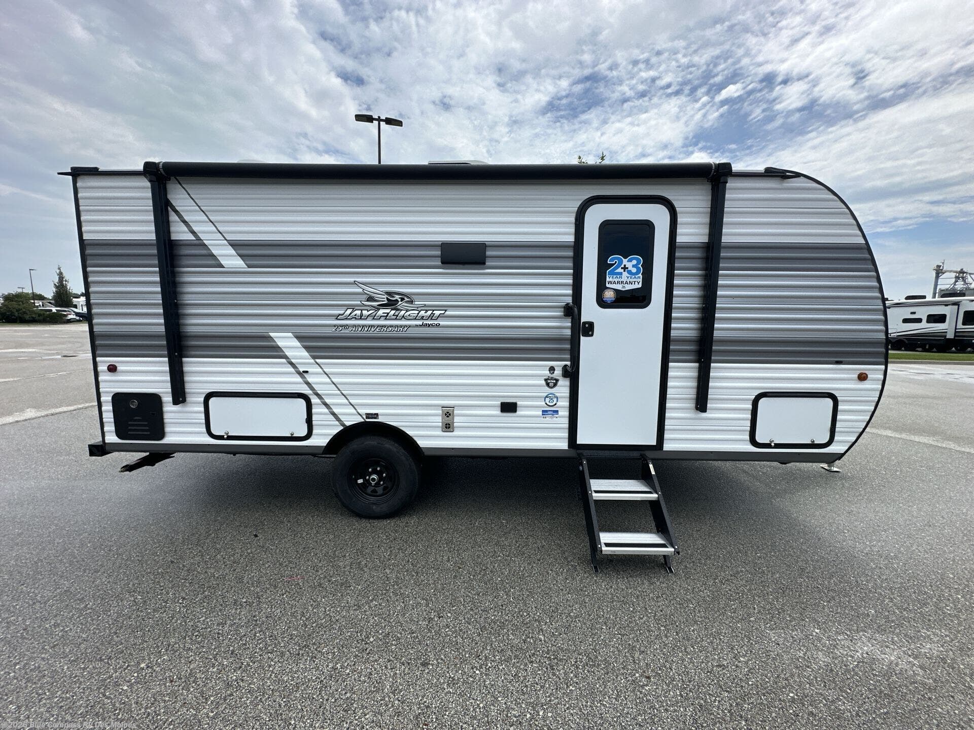 2027 Jay Flight 197MB by Jayco from Blue Compass RV Des Moines in Altoona, Iowa