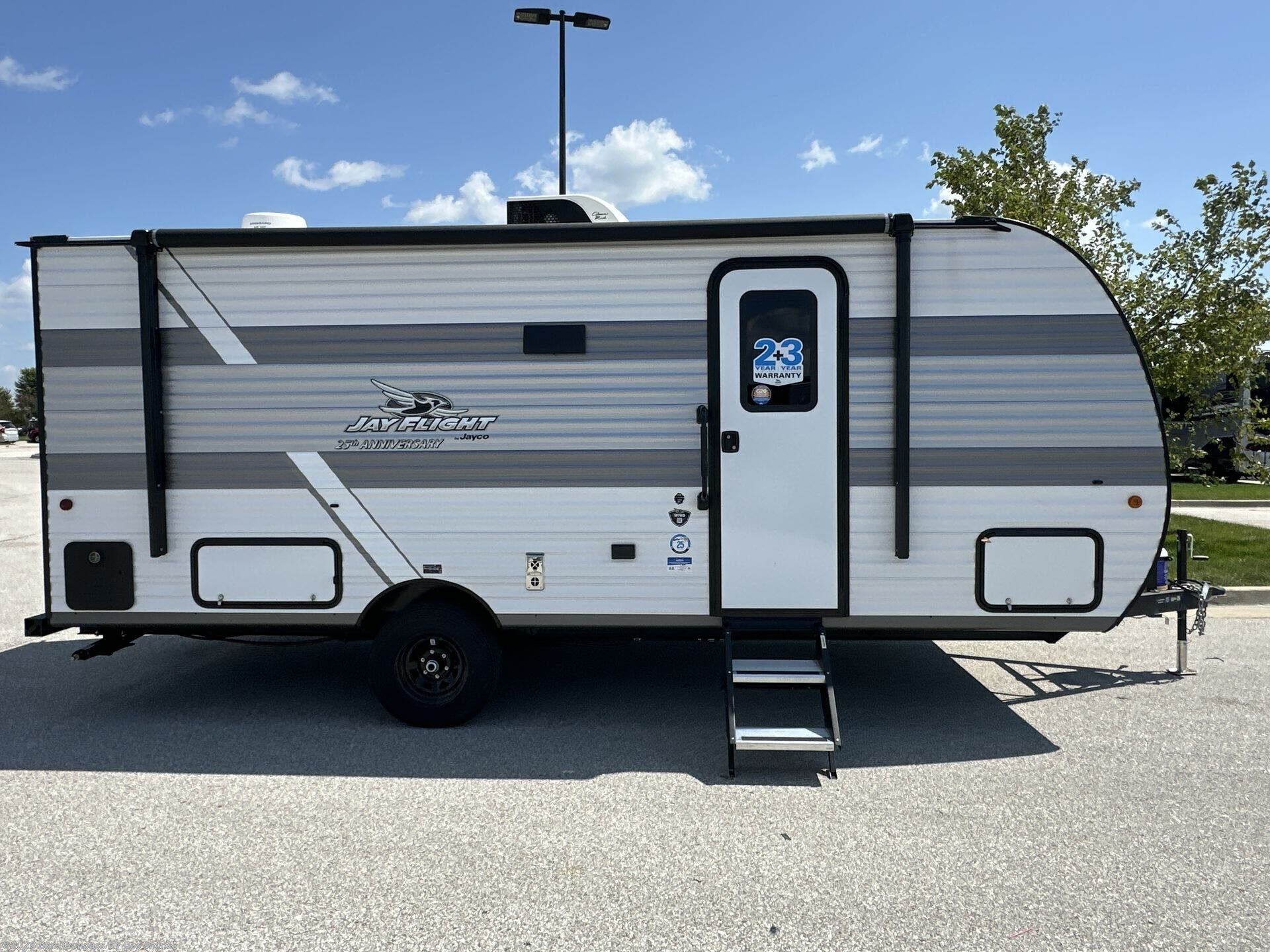 2027 Jay Flight 197MB by Jayco from Blue Compass RV Des Moines in Altoona, Iowa