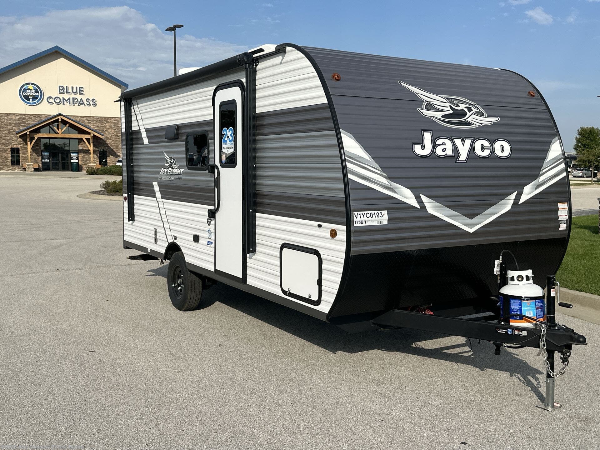 2027 Jay Flight 175BH by Jayco from Blue Compass RV Des Moines in Altoona, Iowa