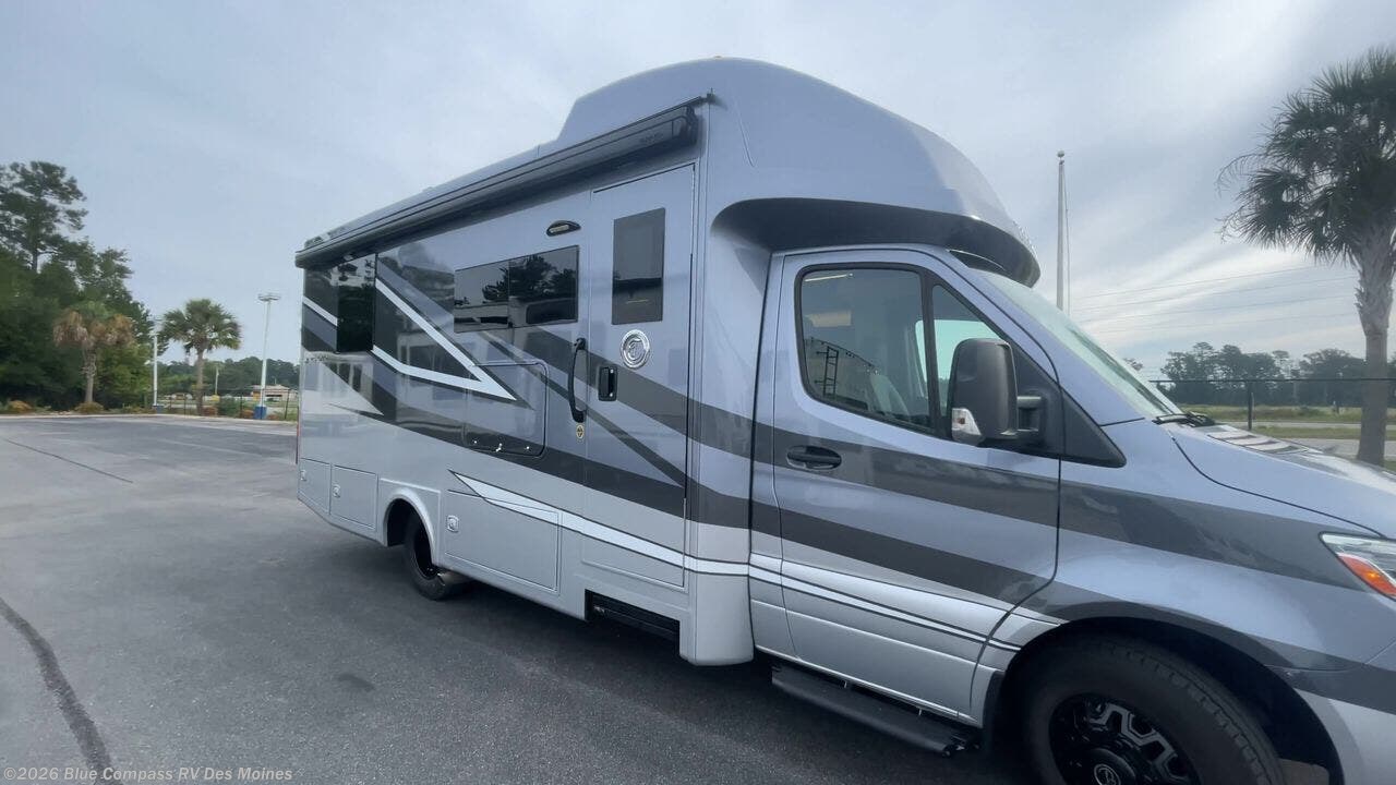2027 Wayfarer 25 PW by Tiffin from Blue Compass RV Des Moines in Altoona, Iowa