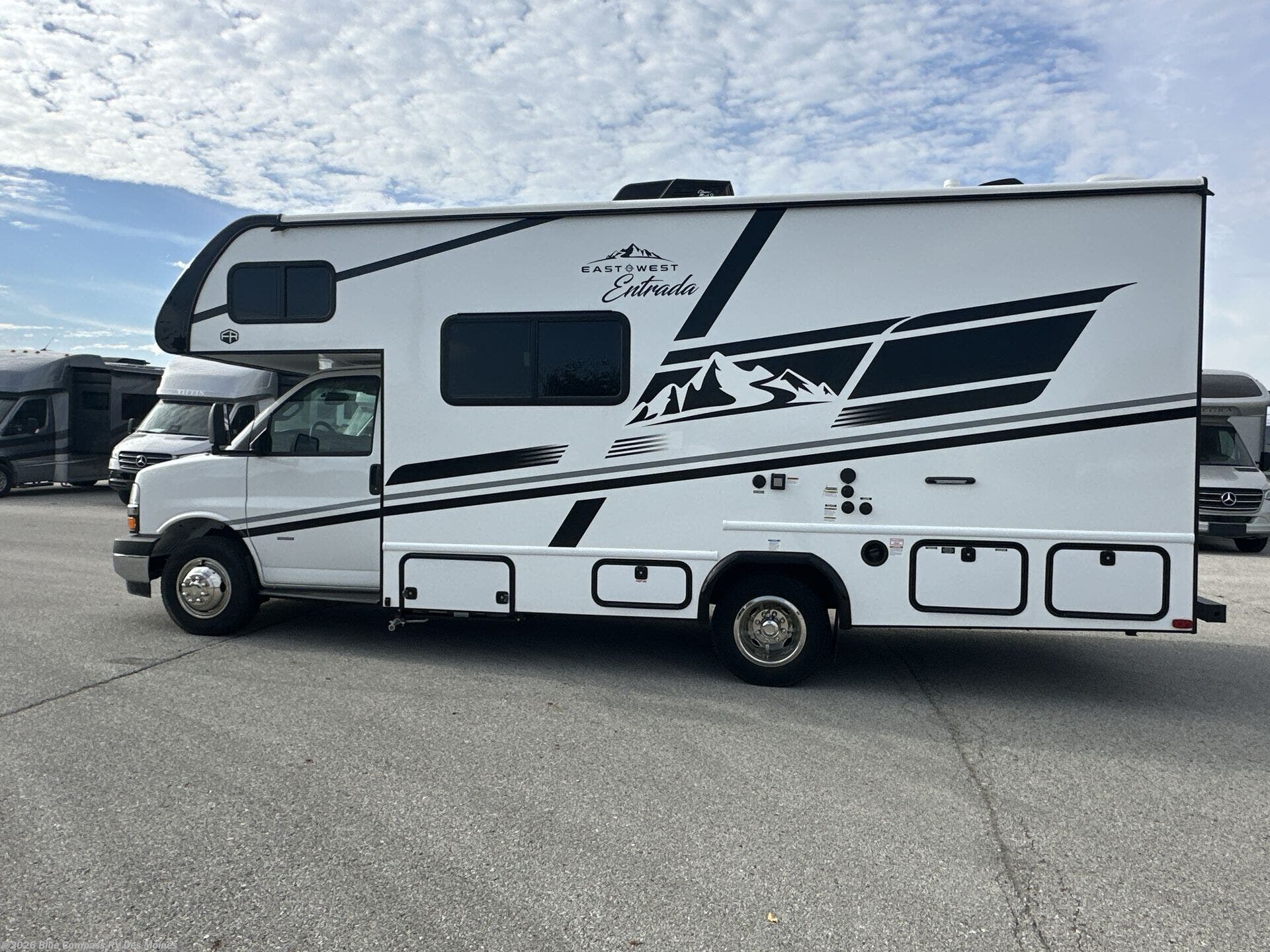2027 Entrada 210NS by East to West from Blue Compass RV Des Moines in Altoona, Iowa