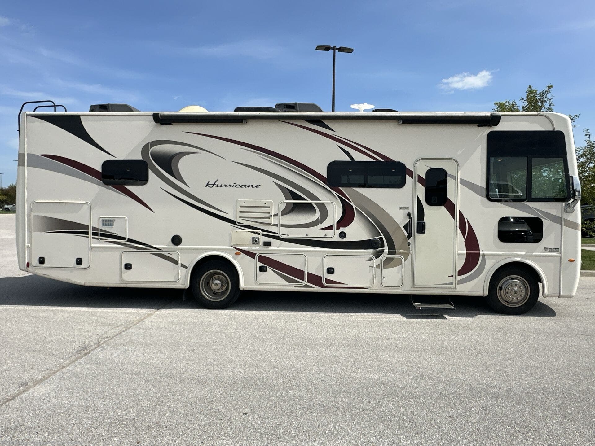 Used 2018 Thor Motor Coach Hurricane 31S available in Altoona, Iowa