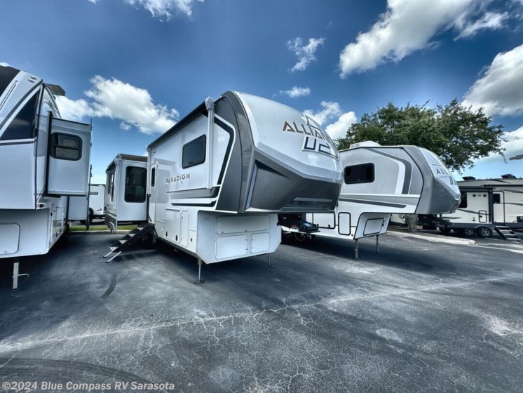 New 2025 Alliance RV Paradigm 310RL available in Sarasota, Florida