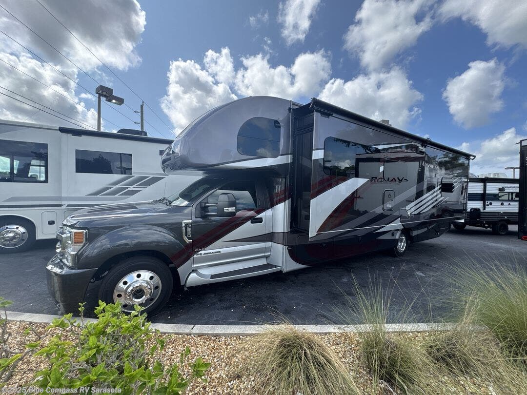 2021 Thor Motor Coach Magnitude Sv34 - Used Class A For Sale by Blue Compass RV Sarasota in Sarasota, Florida