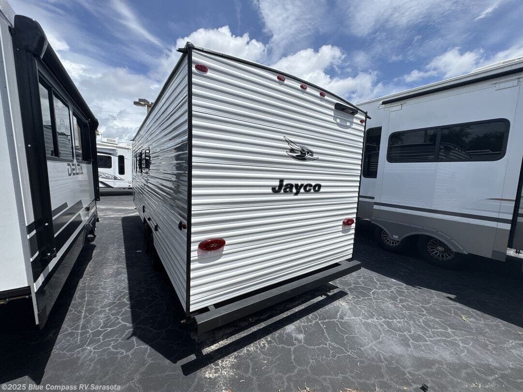 New 2026 Jayco Jay Flight SLX 262RLS available in Sarasota, Florida